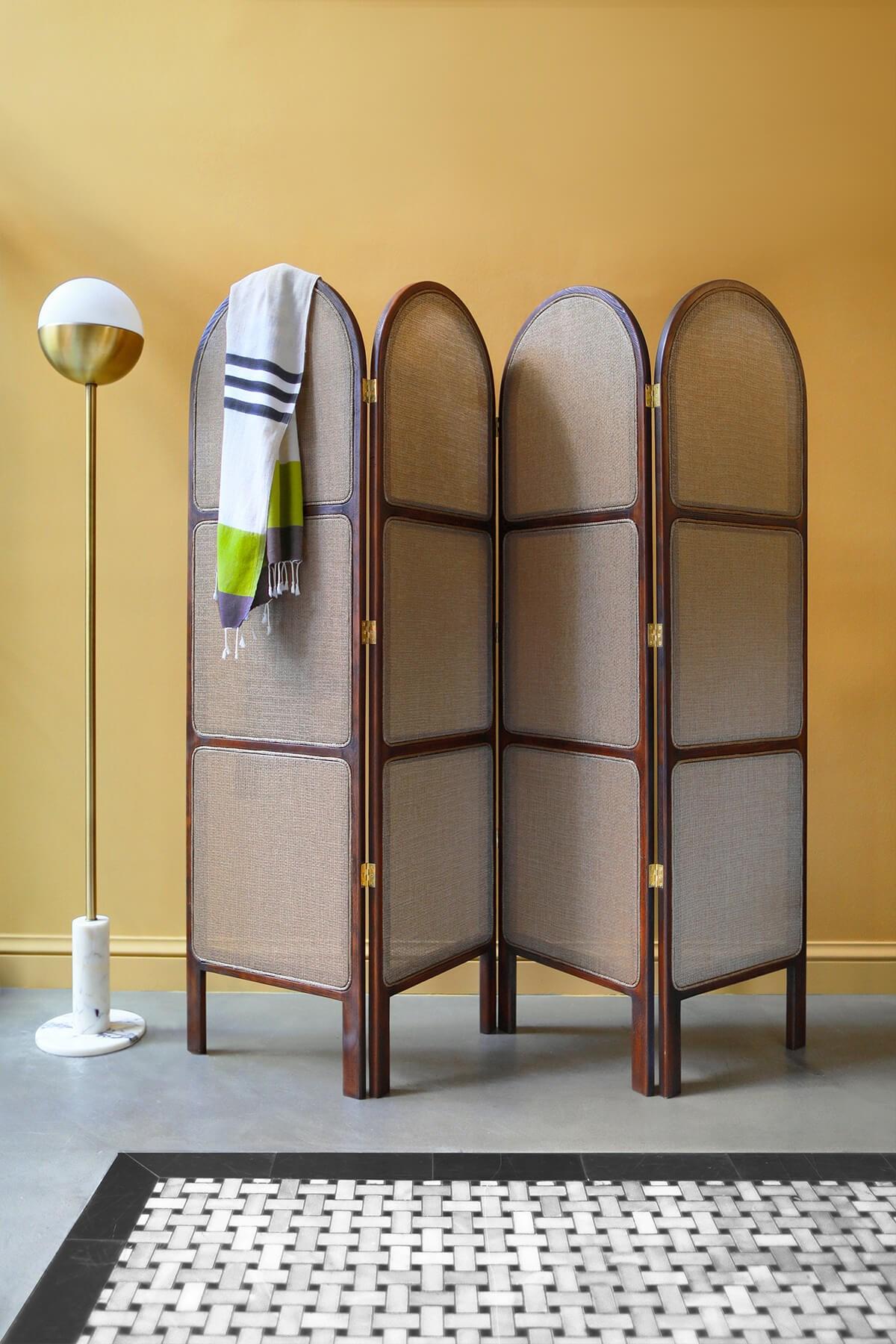 This specially designed elegant folding screen is an ideal choice to add natural charm and functionality to your home or office space. With its four-panel design, it creates a separate area or provides privacy while also serving as a decorative