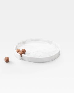 Vassoio moderno decostruttivista di Sandro Lopez, marmo statuario bianco italiano