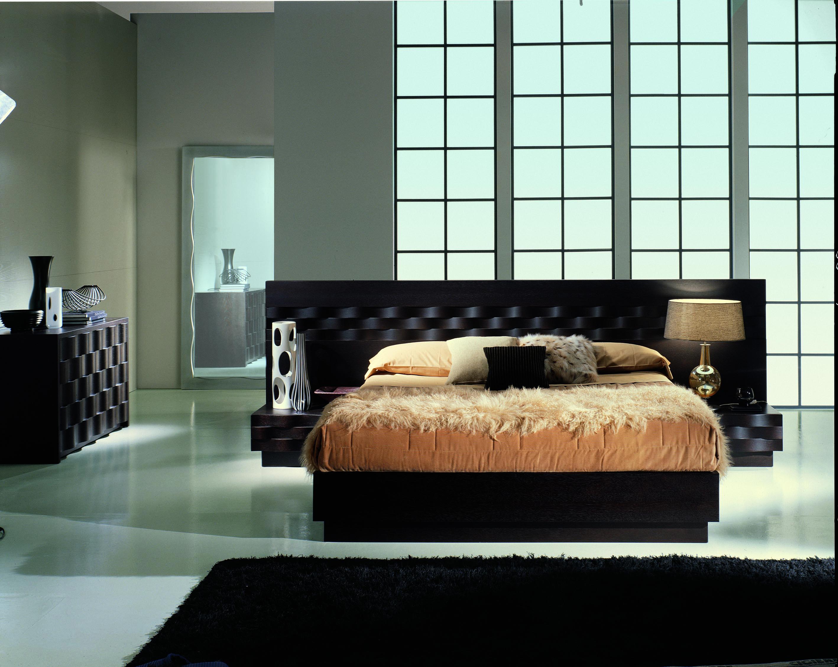 Moderno Decontemporaneo, Orsi, Letto matrimoniale Albert, Finitura opaca Wengè in vendita