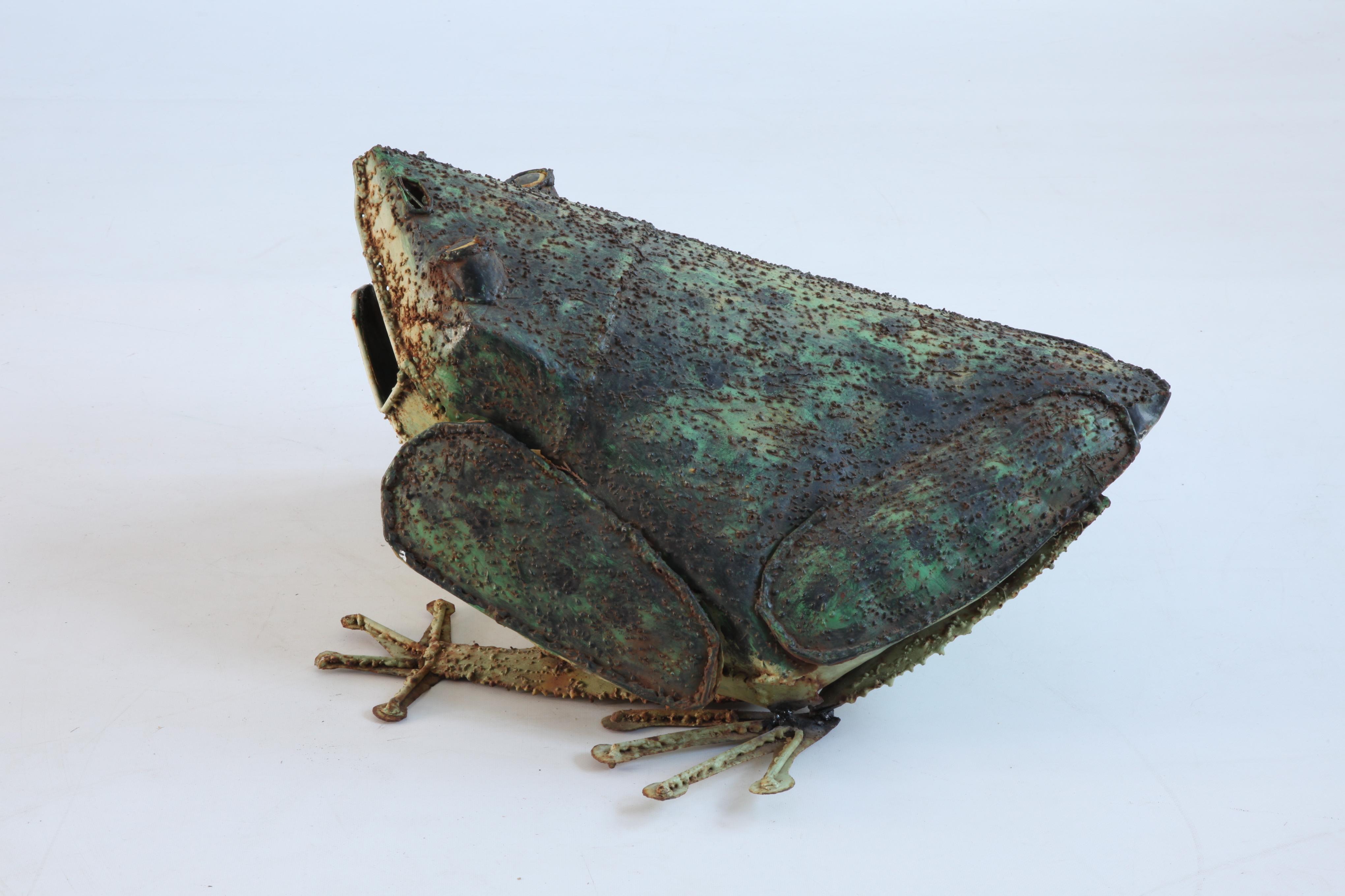 Hand-Crafted Decorarive 1950s Iron Frog Sclupture