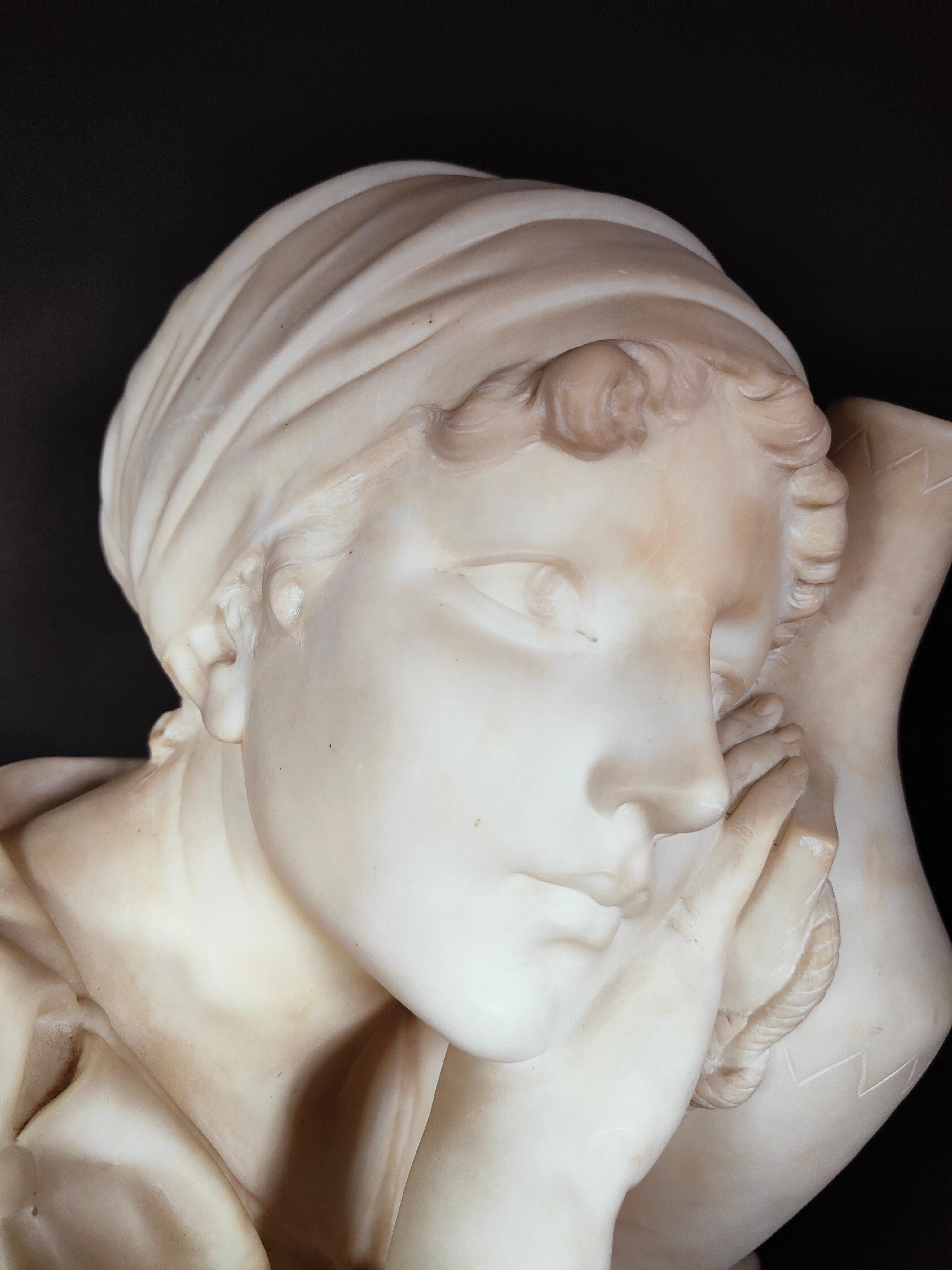 Marmo di Carrara Scultura in marmo italiana del XIX secolo Decorarive in vendita