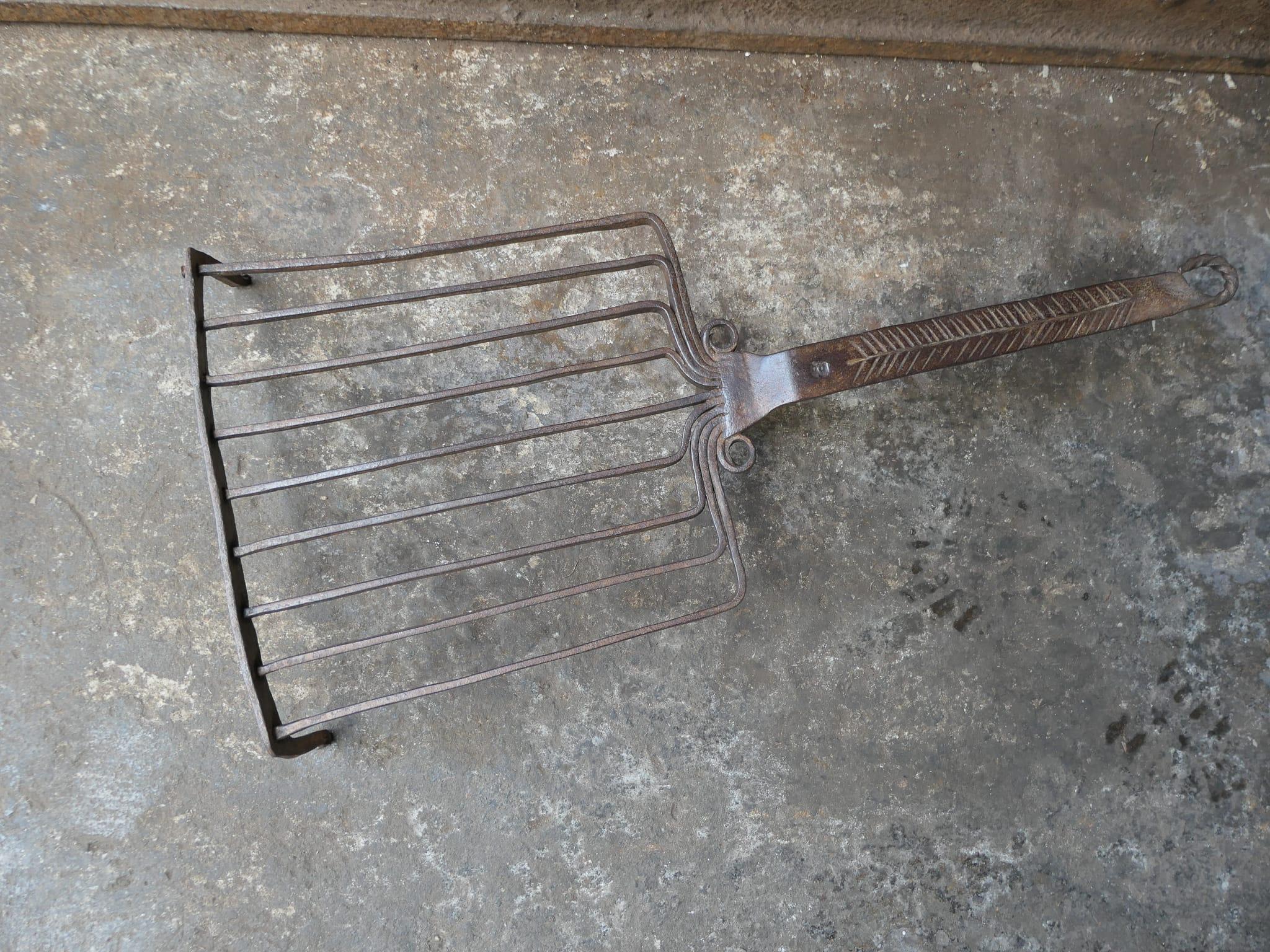 Decorated 17th Century French Louis XIV Period Gridiron For Sale 4