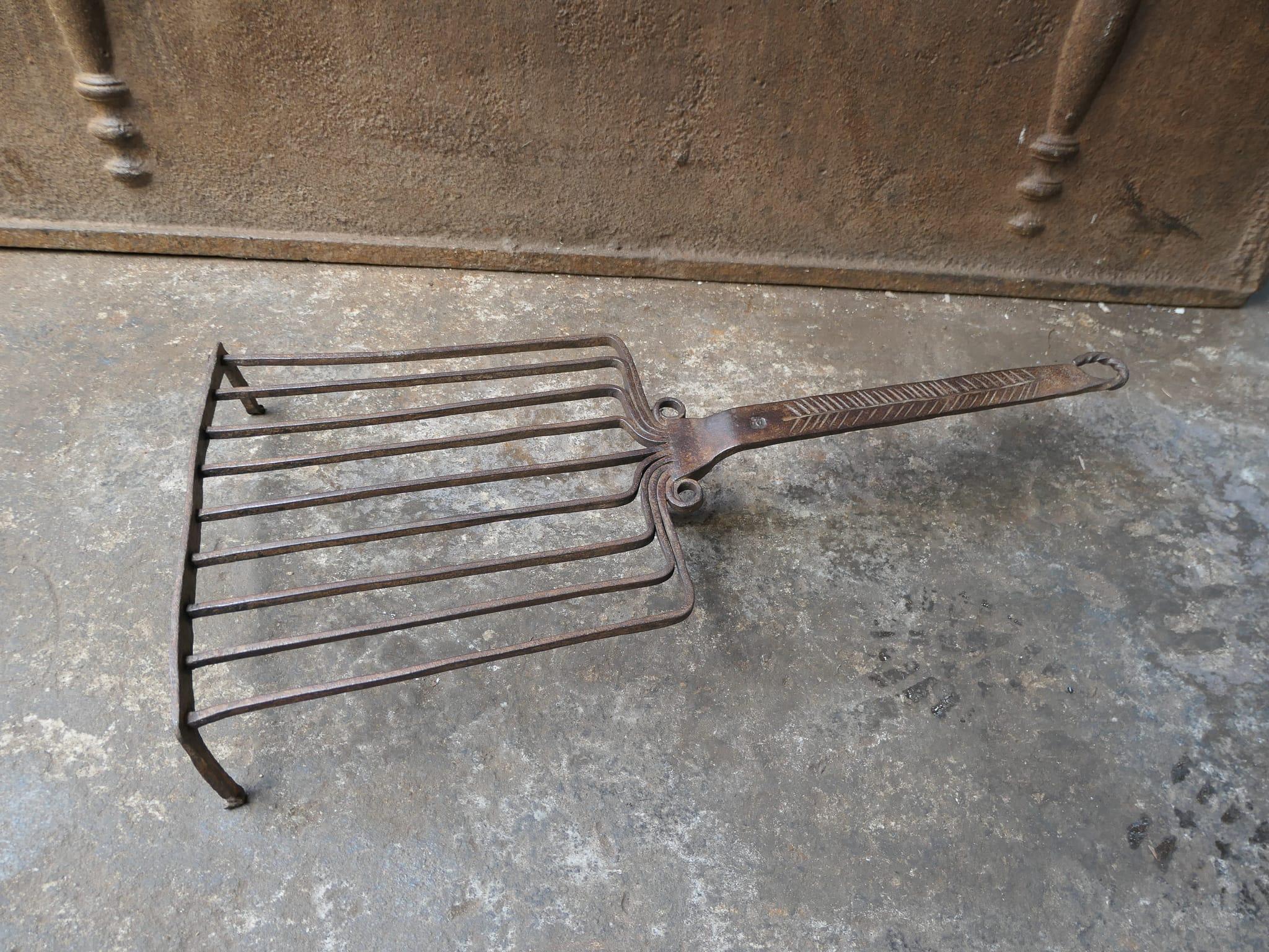 Forged Decorated 17th Century French Louis XIV Period Gridiron For Sale