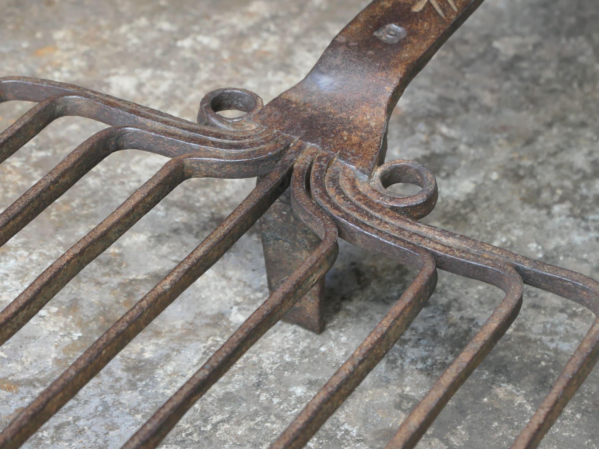 Decorated 17th Century French Louis XIV Period Gridiron For Sale 2