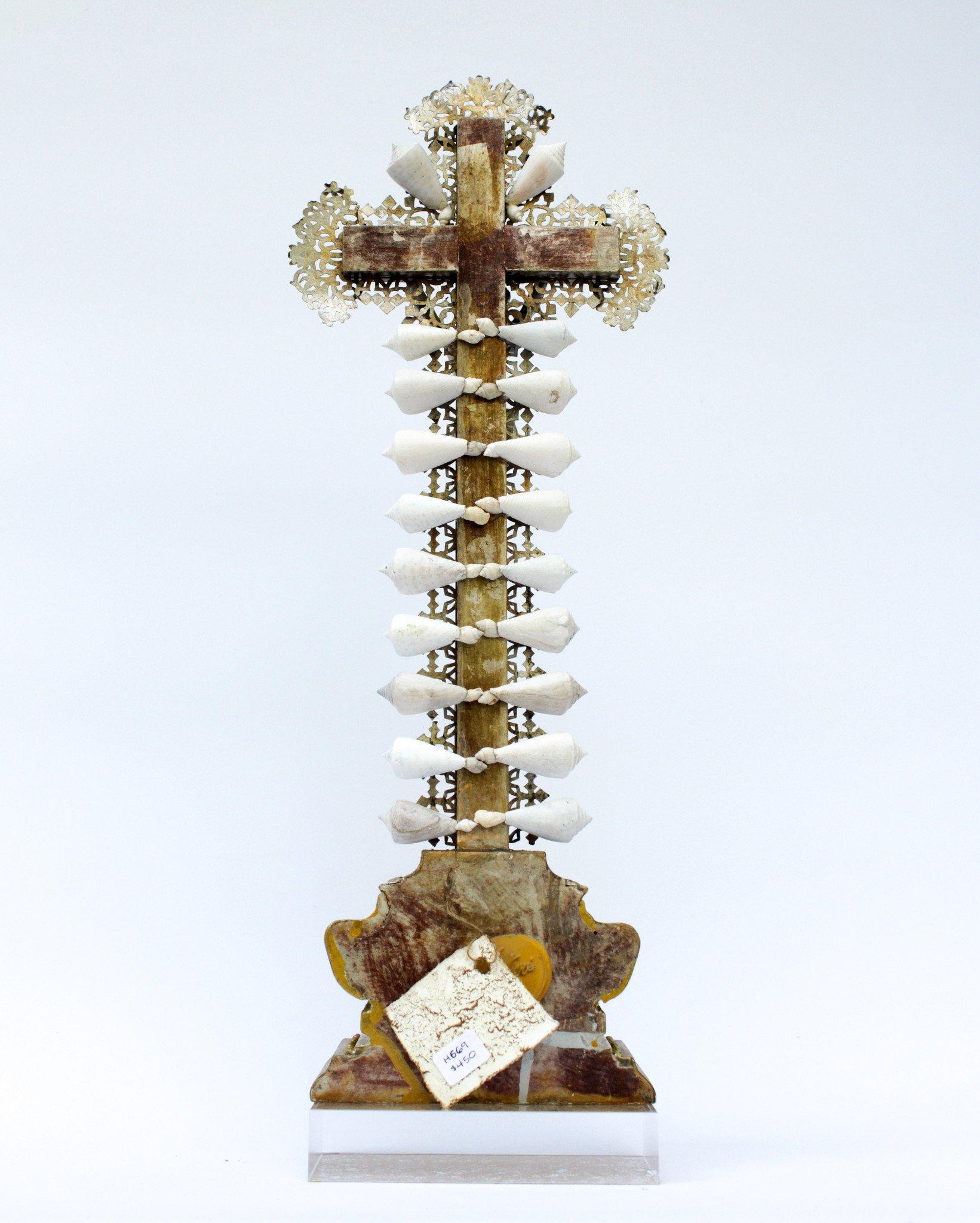 Decorated 19th Century French Crucifix and Bisque Corpus Christi In Good Condition In Dublin, Dalkey