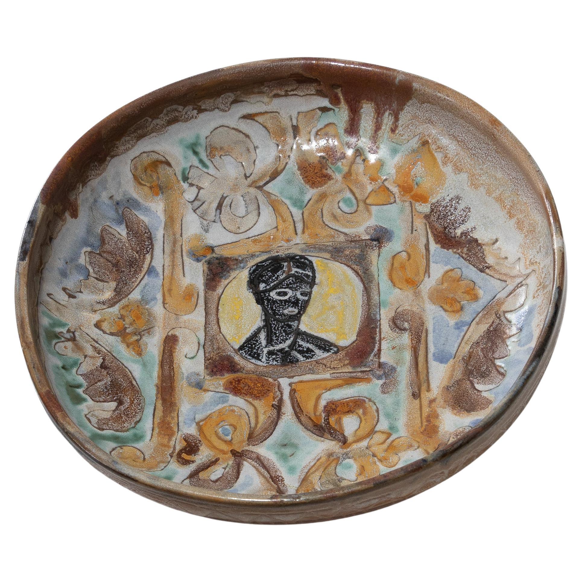 Plato circular decorado, cerámica de Vallauris, años 50