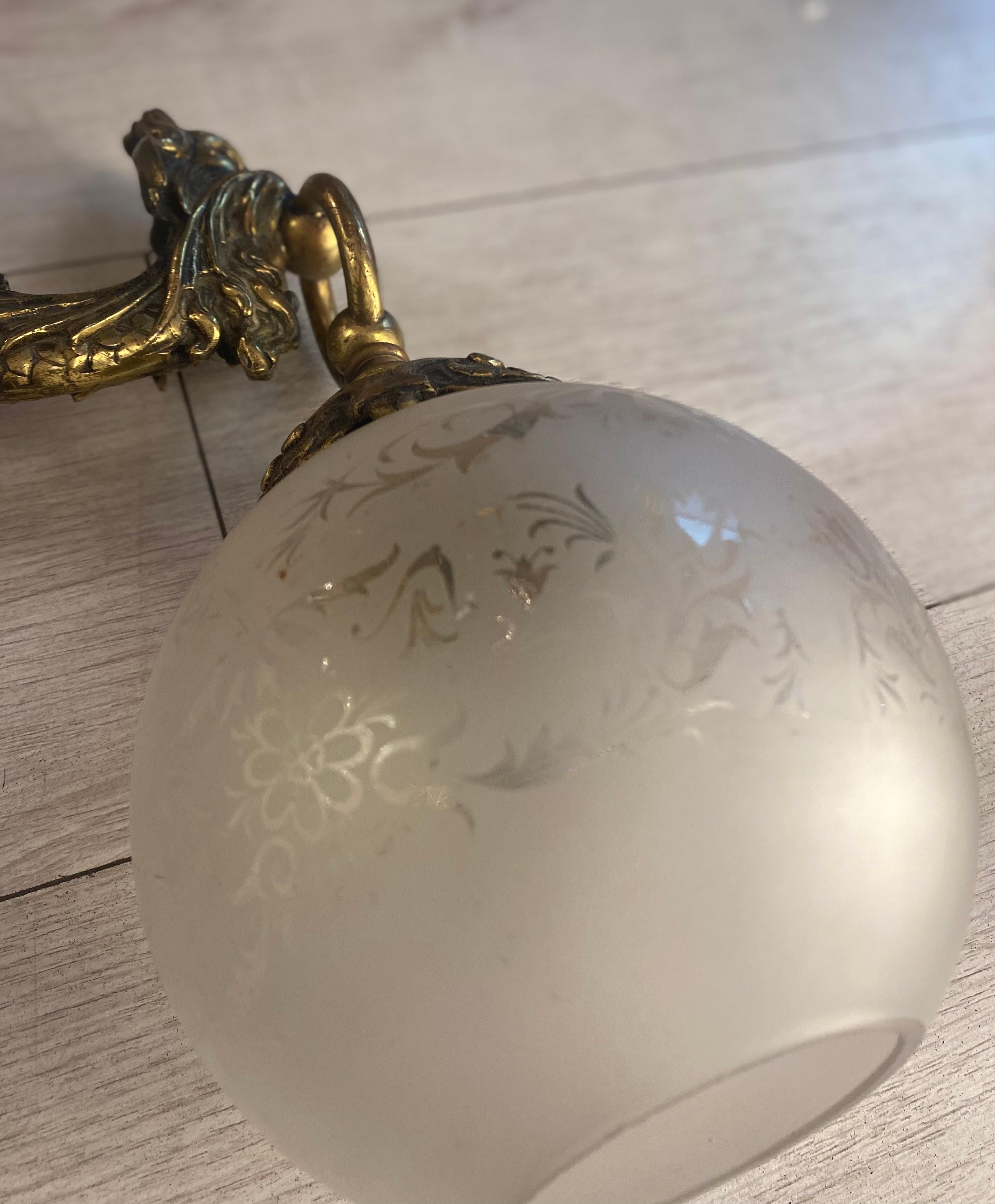 Aplique de Cristal Decorado y Bronce en venta 2