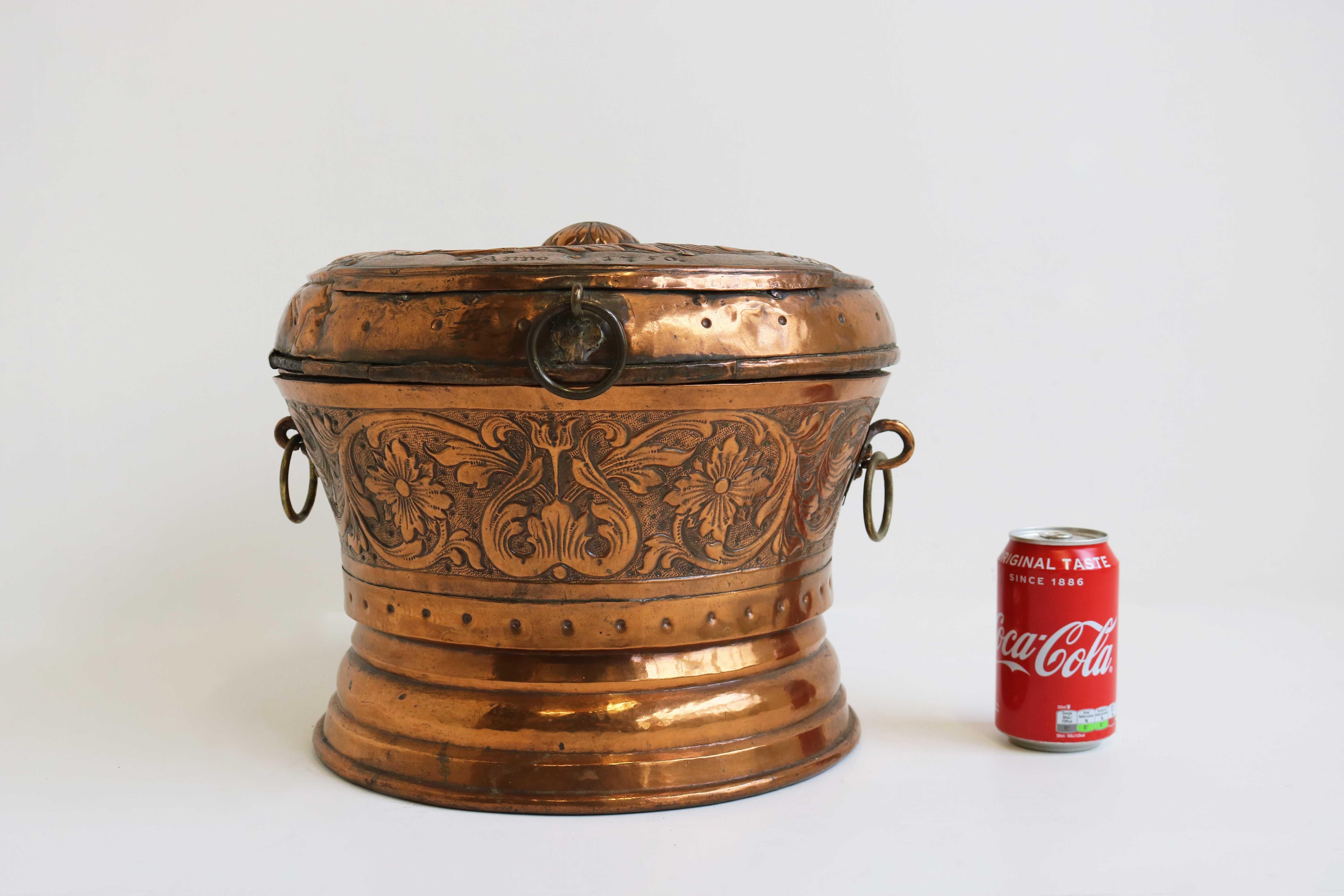 Decorated Dutch Antique Copper Bowl / Pot with Lid, 18th Century, Dated 1750 For Sale 12