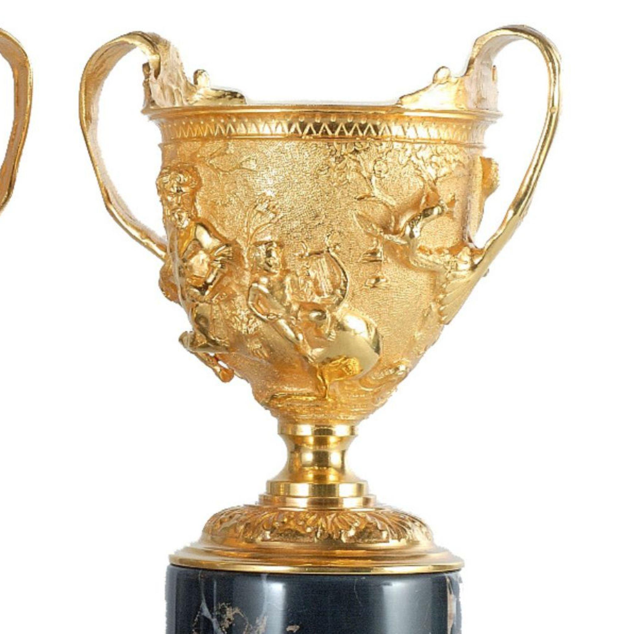 Hercules Satin brass cup with black marble base In New Condition For Sale In Firenze, FI