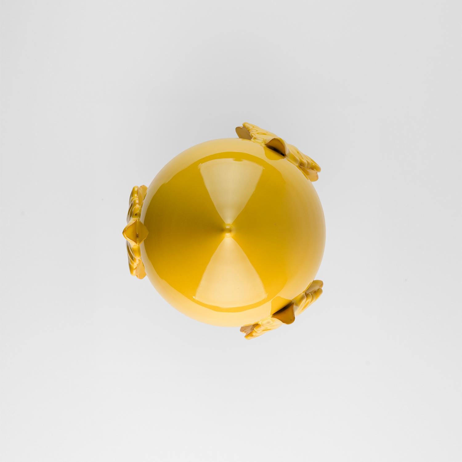 Italian Decoration PUMO10'' ceramic. Centerpiece. Sculpture. Handmade in Italy. 5 pieces For Sale