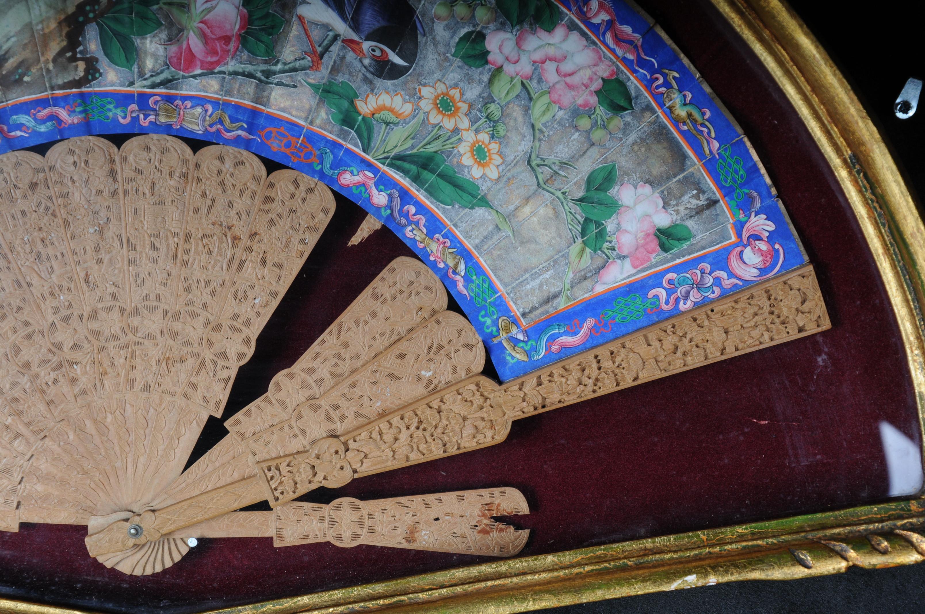 Decorative Hand Fan in Gilded Frame Demilune, 20th Century For Sale 3