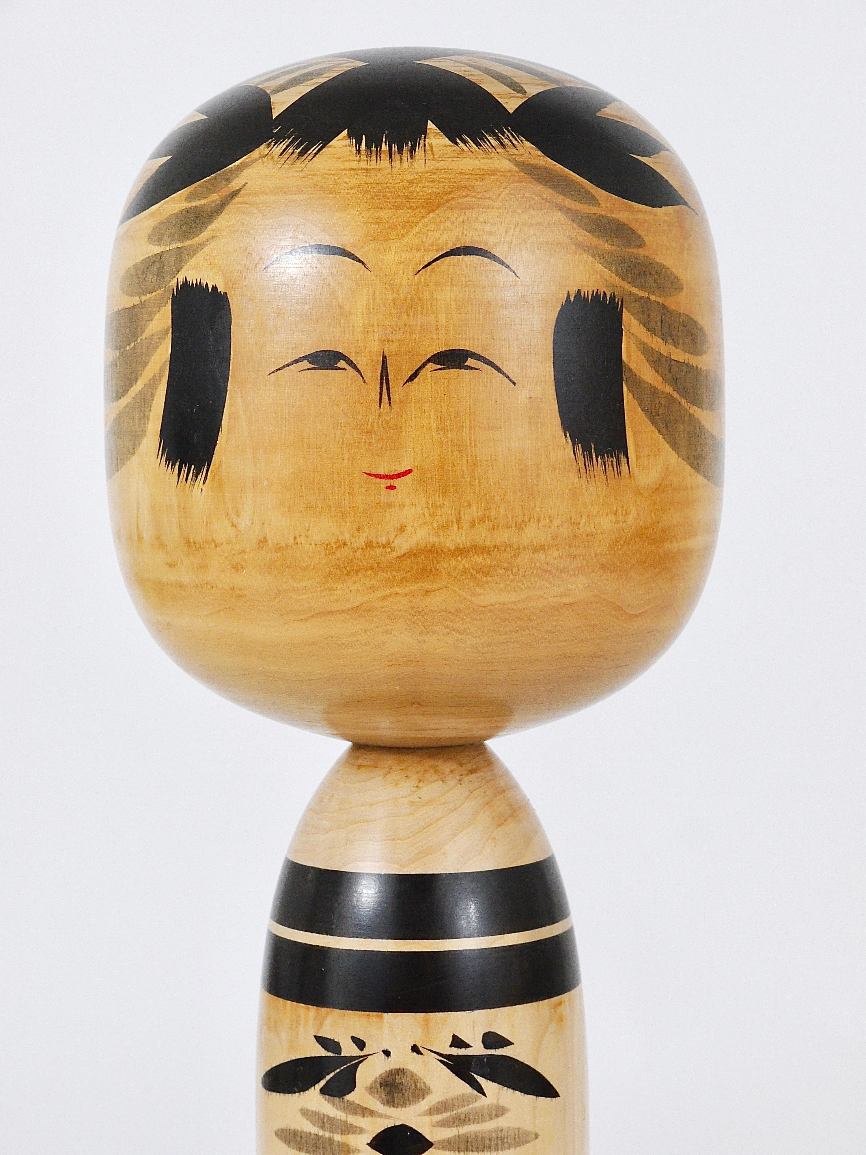 Edo Decorative Togatta Kokeshi Doll Sculpture from Northern Japan, Hand-Painted For Sale
