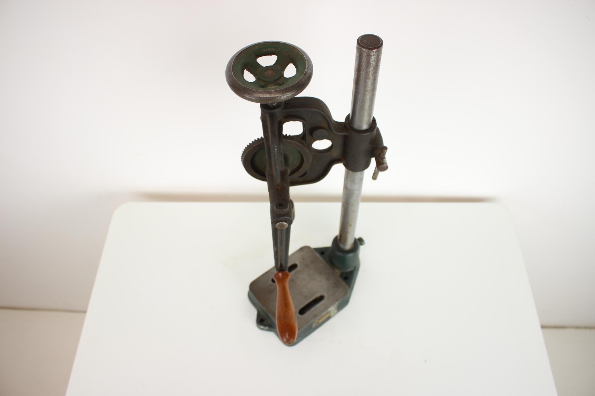 Decorative 1960's DPS Hand Drill, Czechoslovakia In Good Condition For Sale In Praha, CZ