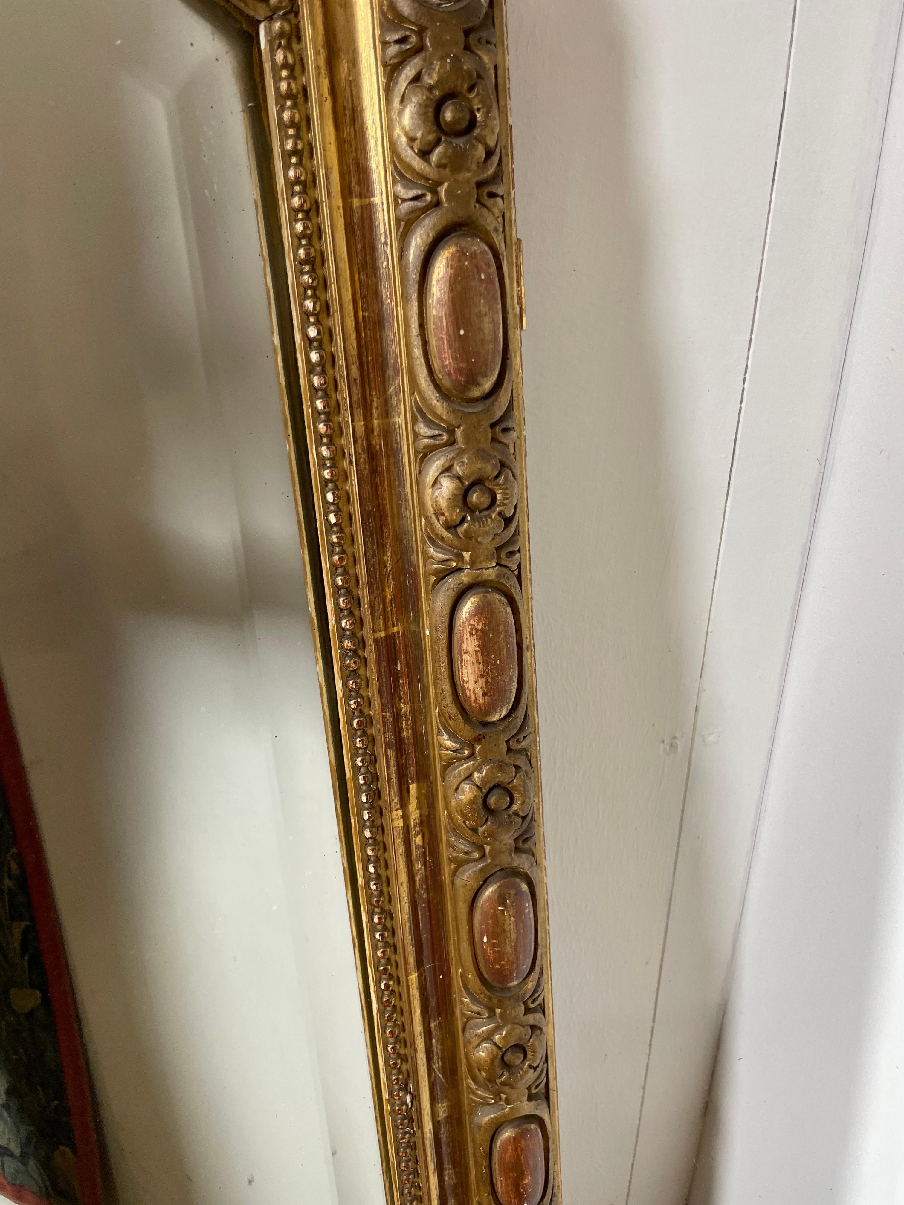 Manteau décoratif doré du 19ème siècle en vente 4