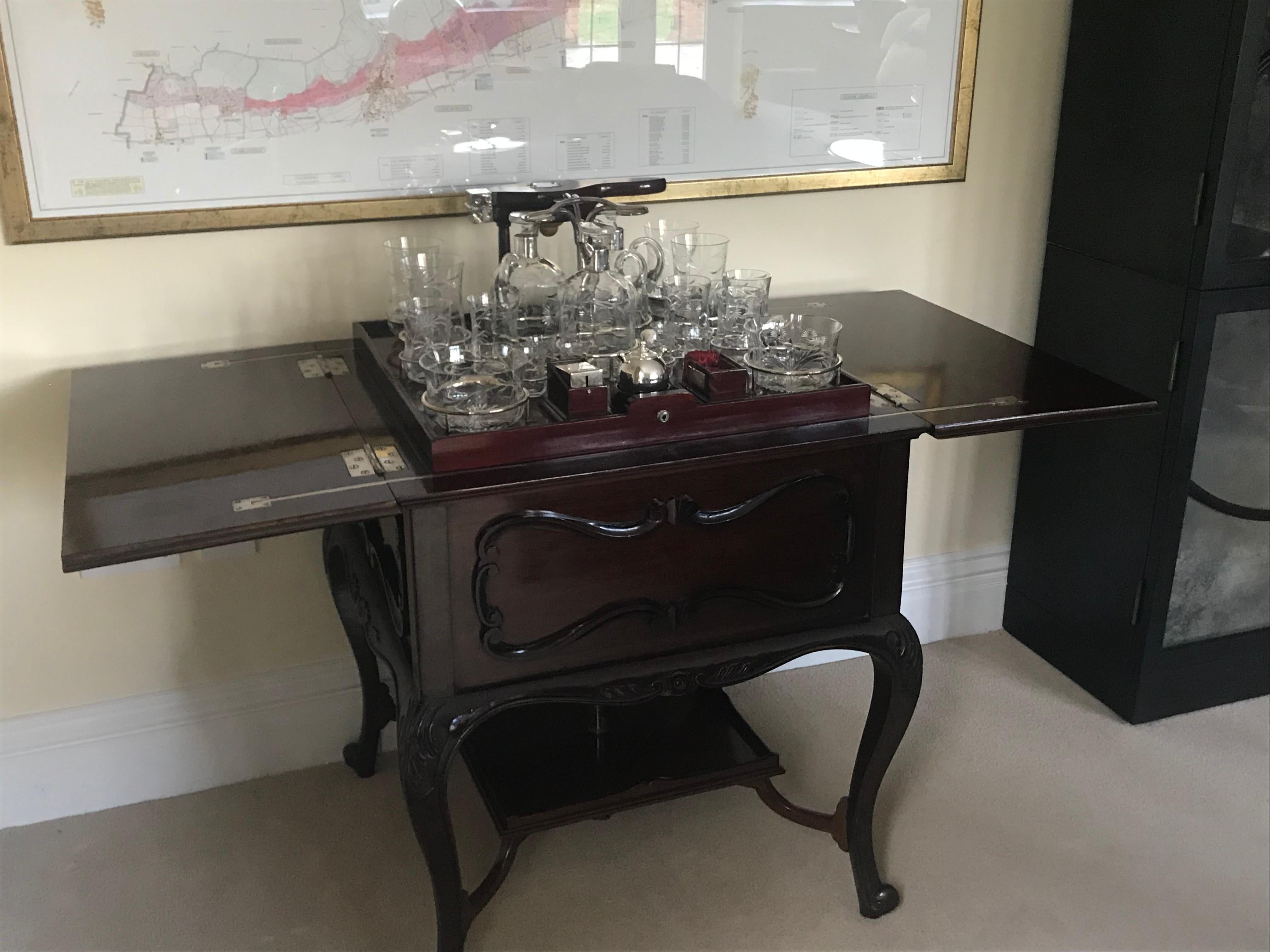 Cut Glass Decorative 20th Century Mahogany Surprise Table on Cabriole Legs For Sale
