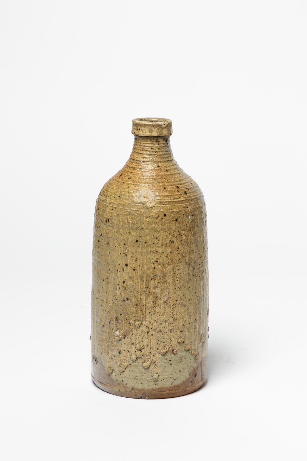 Dekorative braune Keramik-Tischflasche oder Vase von La Borne Potter aus der Mitte des 20. Jahrhunderts (Moderne der Mitte des Jahrhunderts) im Angebot