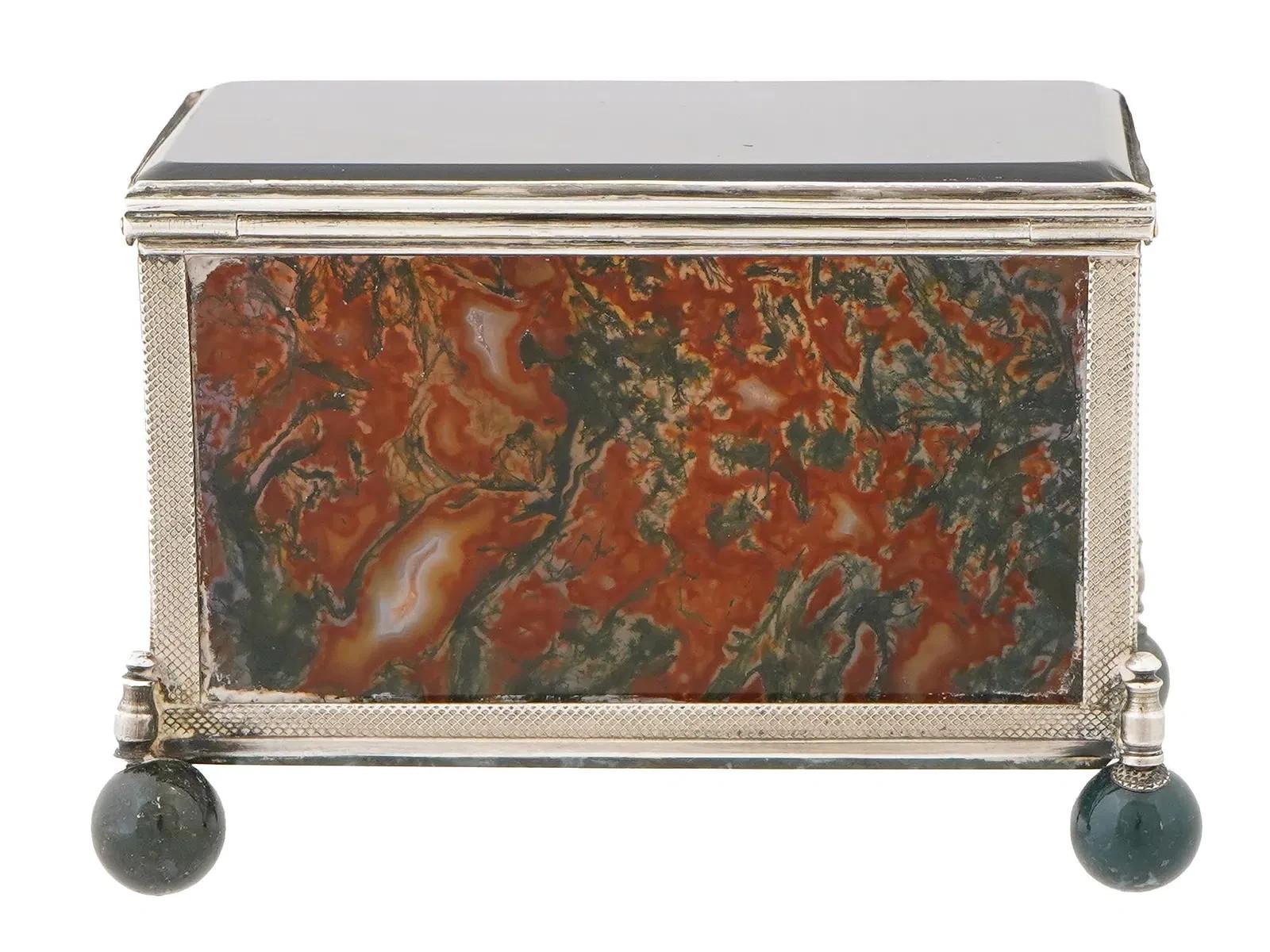 19th Century Decorative 925 silver glass moss agate trinket box For Sale