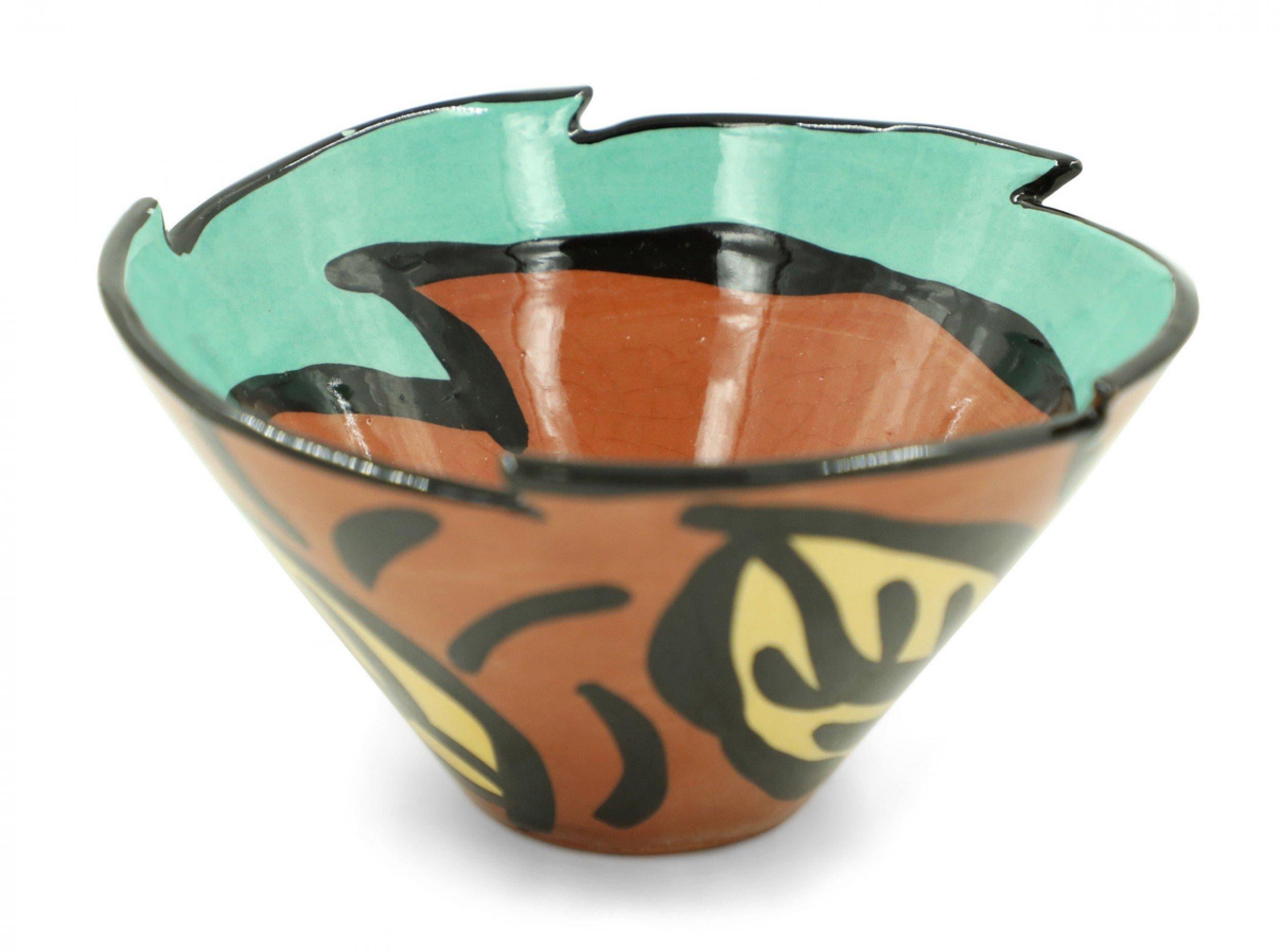 Decorative Abstract Rim Leaf Design Glazed Ceramic Bowl In Good Condition For Sale In New York, NY