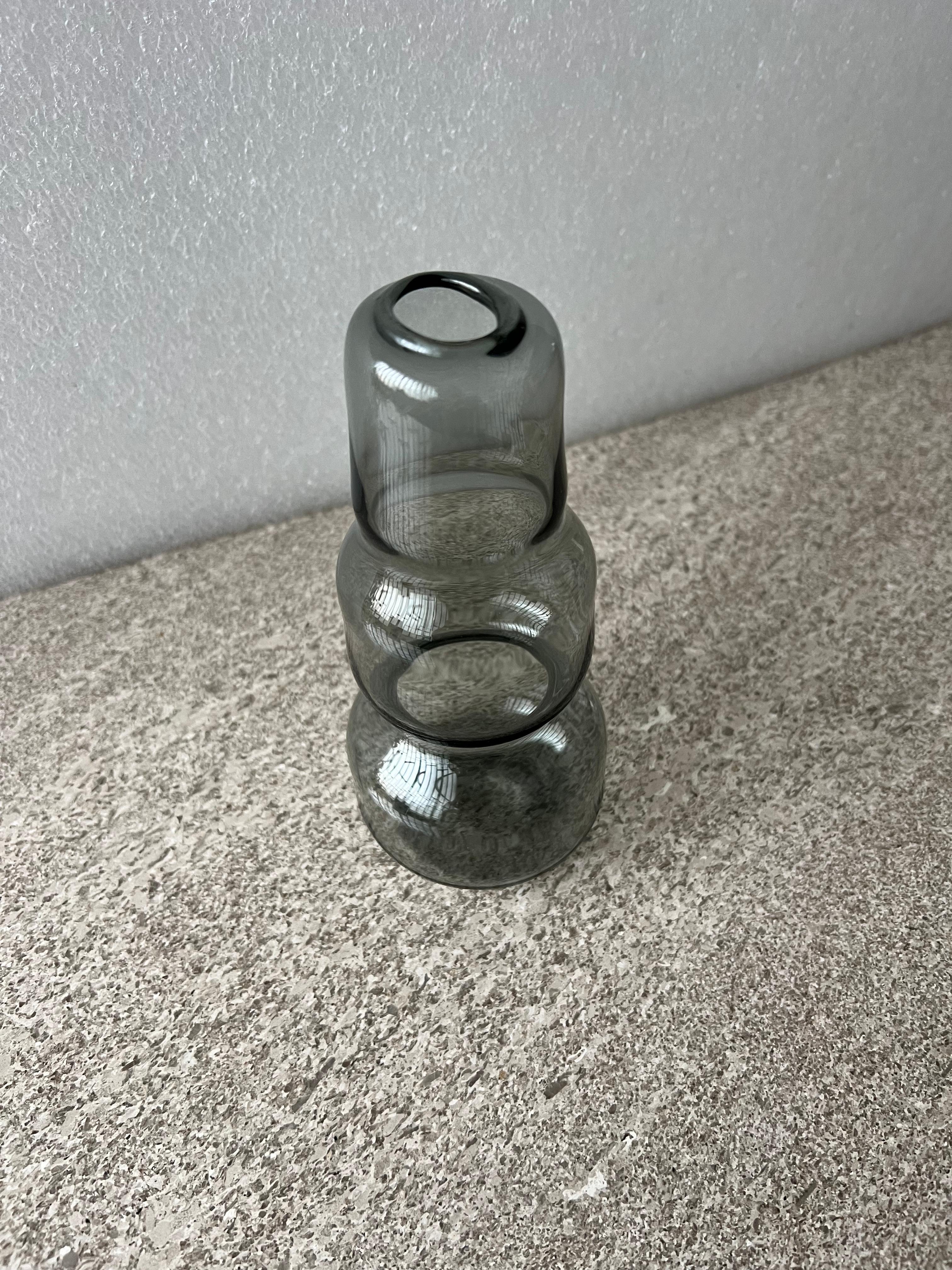Accessorio decorativo  Vaso unico in vetro artistico di Murano soffiato a mano 