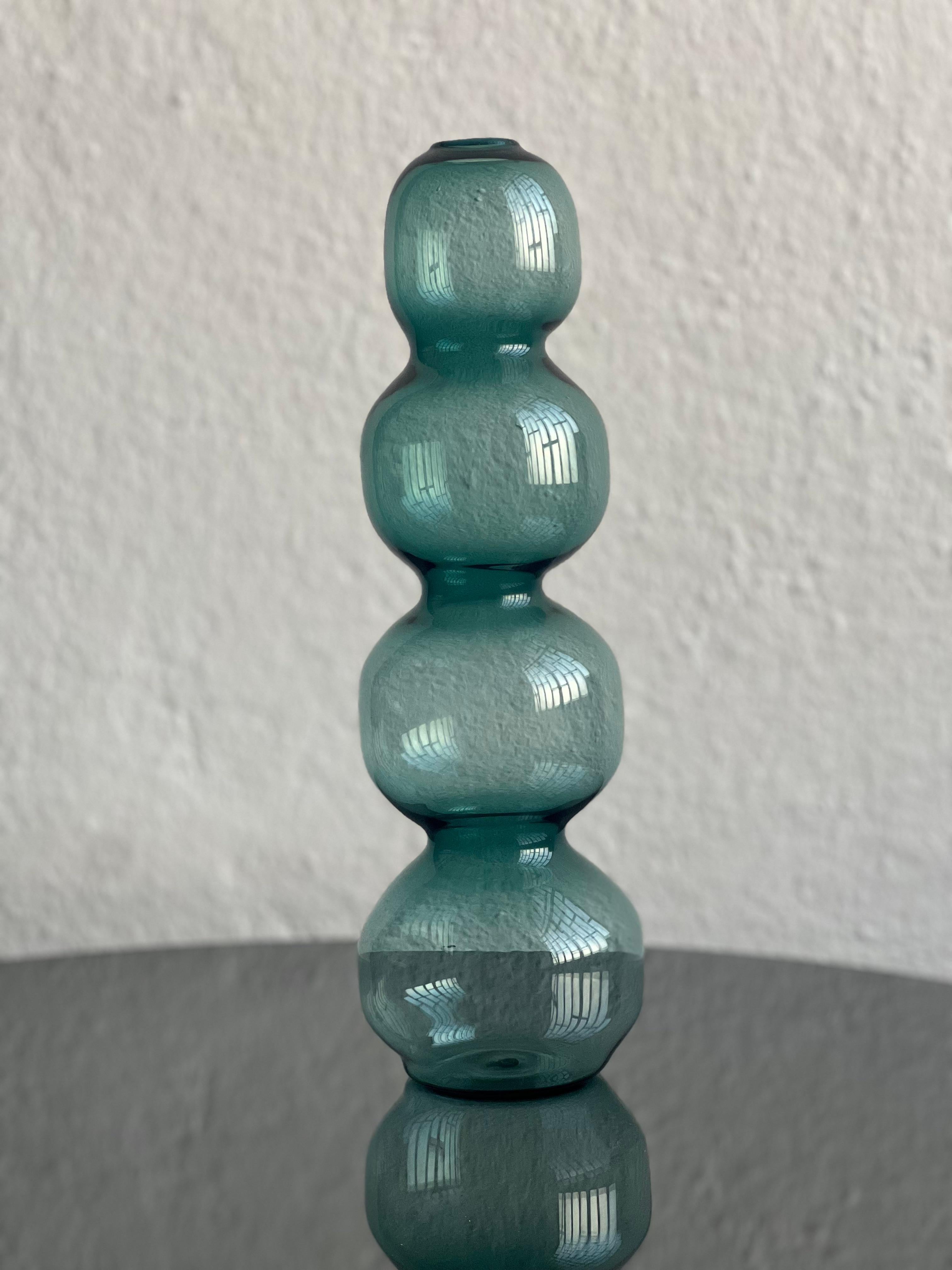 Accessorio decorativo  Vaso unico in vetro artistico di Murano soffiato a mano 