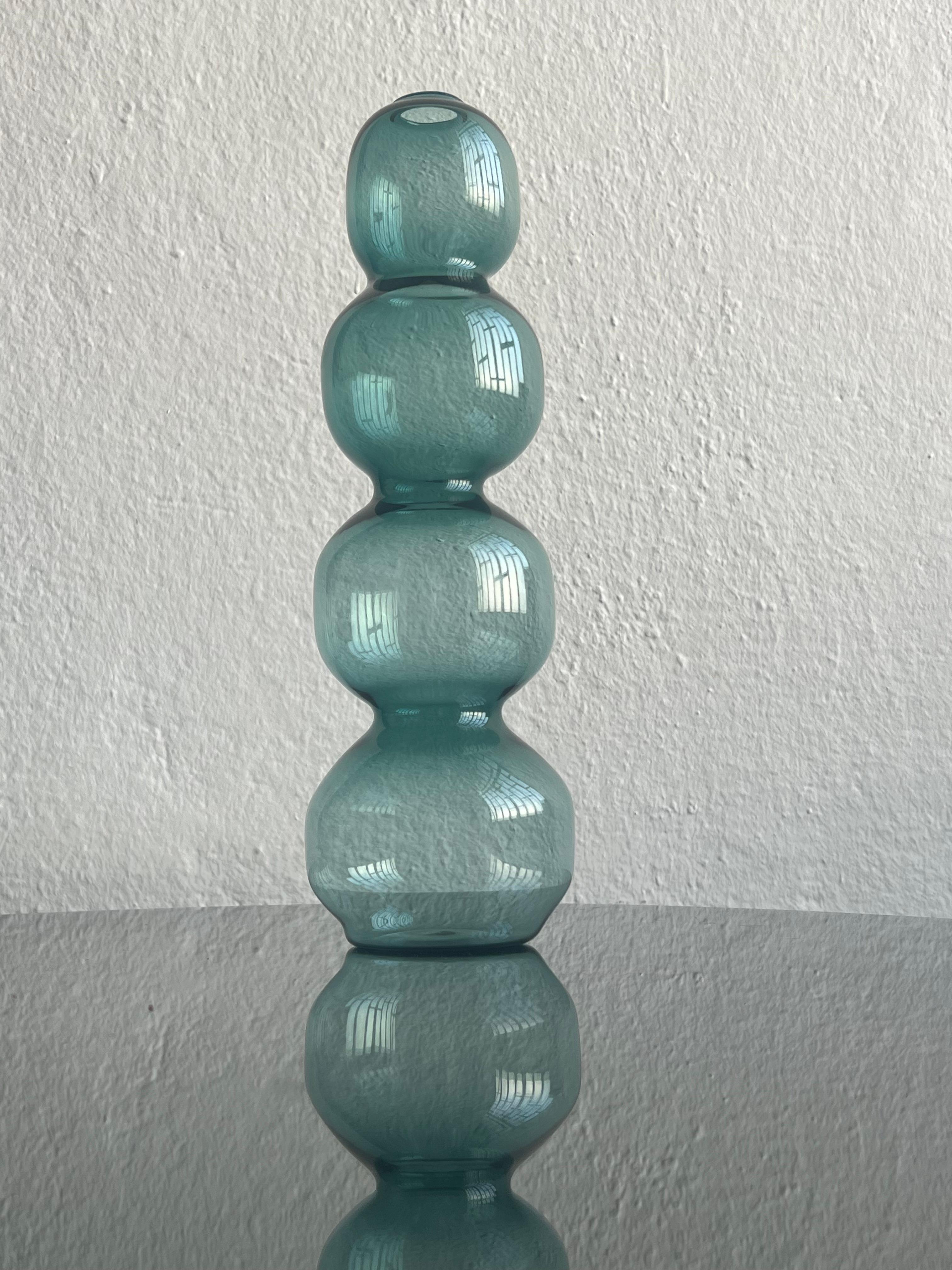 Accessorio decorativo  Vaso unico in vetro artistico di Murano soffiato a mano 