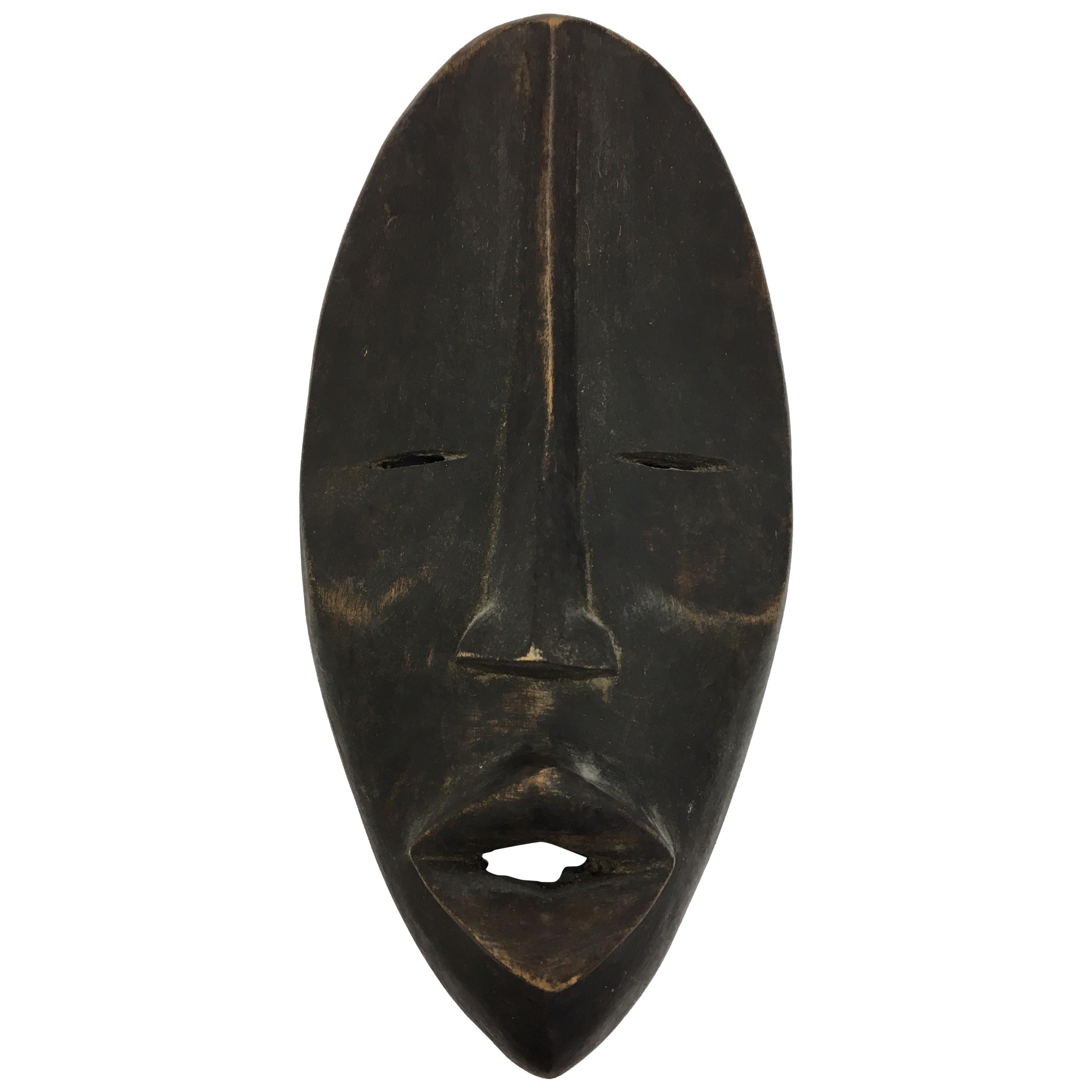 Decorative African Folk Art Mid-Century Modern Tribal Hanging Mask Sculpture