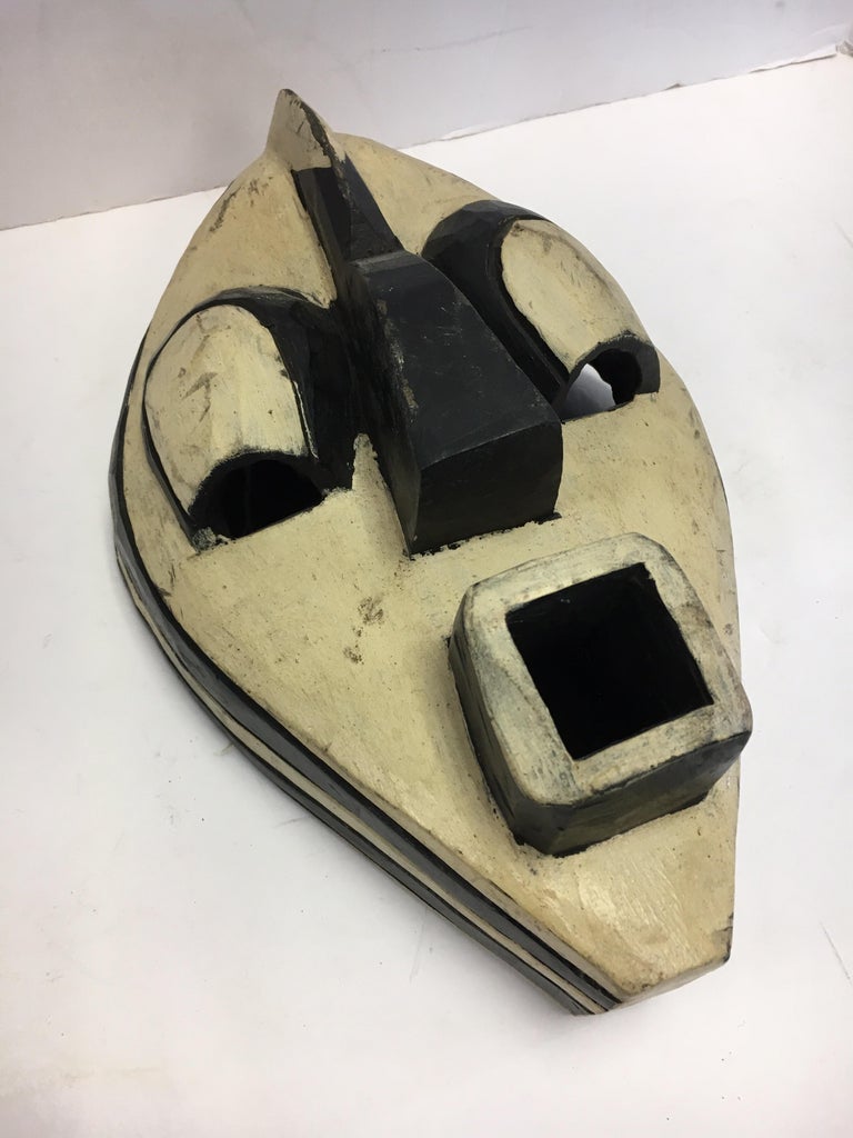 Decorative African MidCentury Modern African Tribal Mask Folk Art