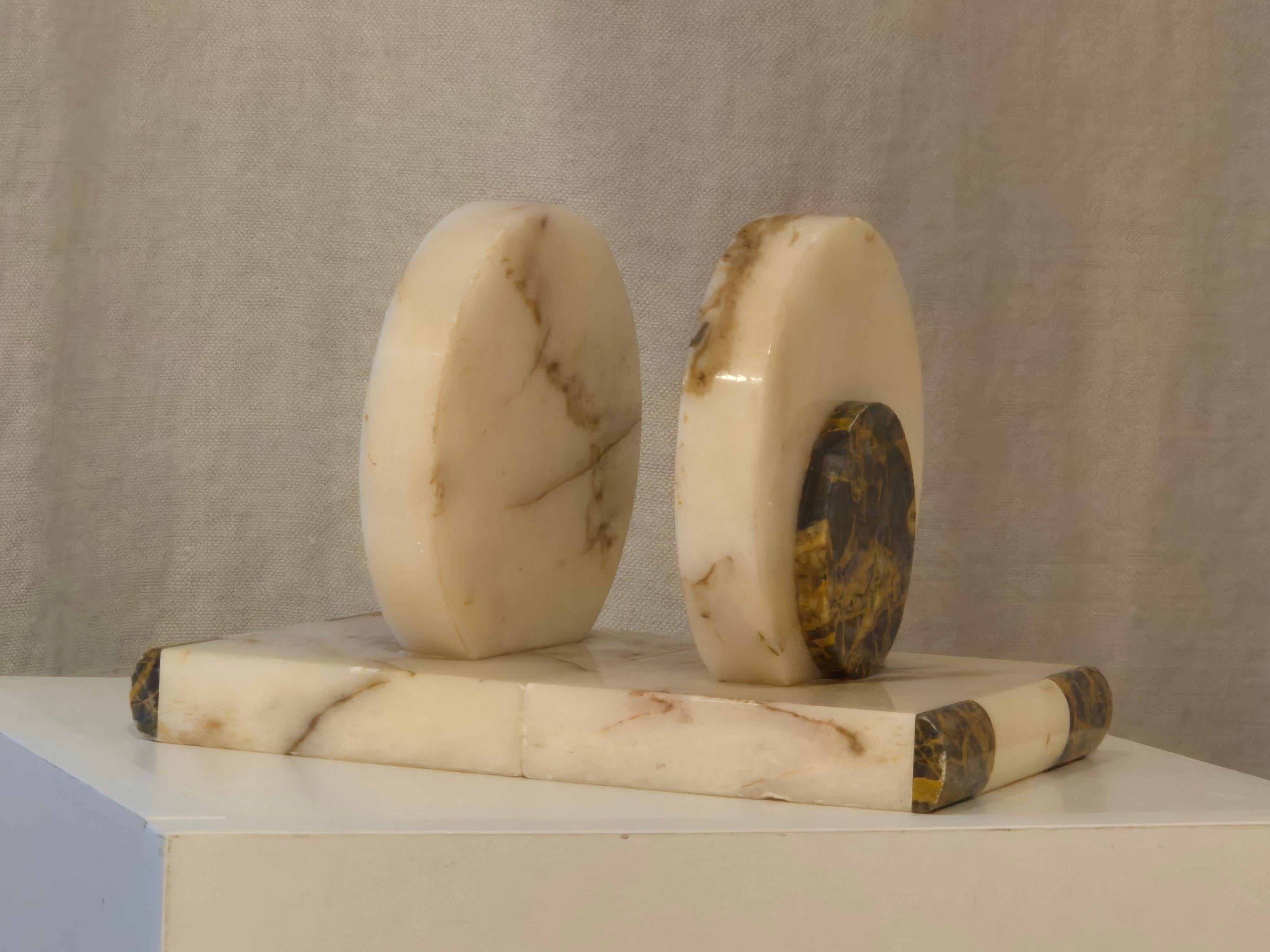 Decorative alabaster bookends, Italian Art Deco In Good Condition In Stockholm, SE