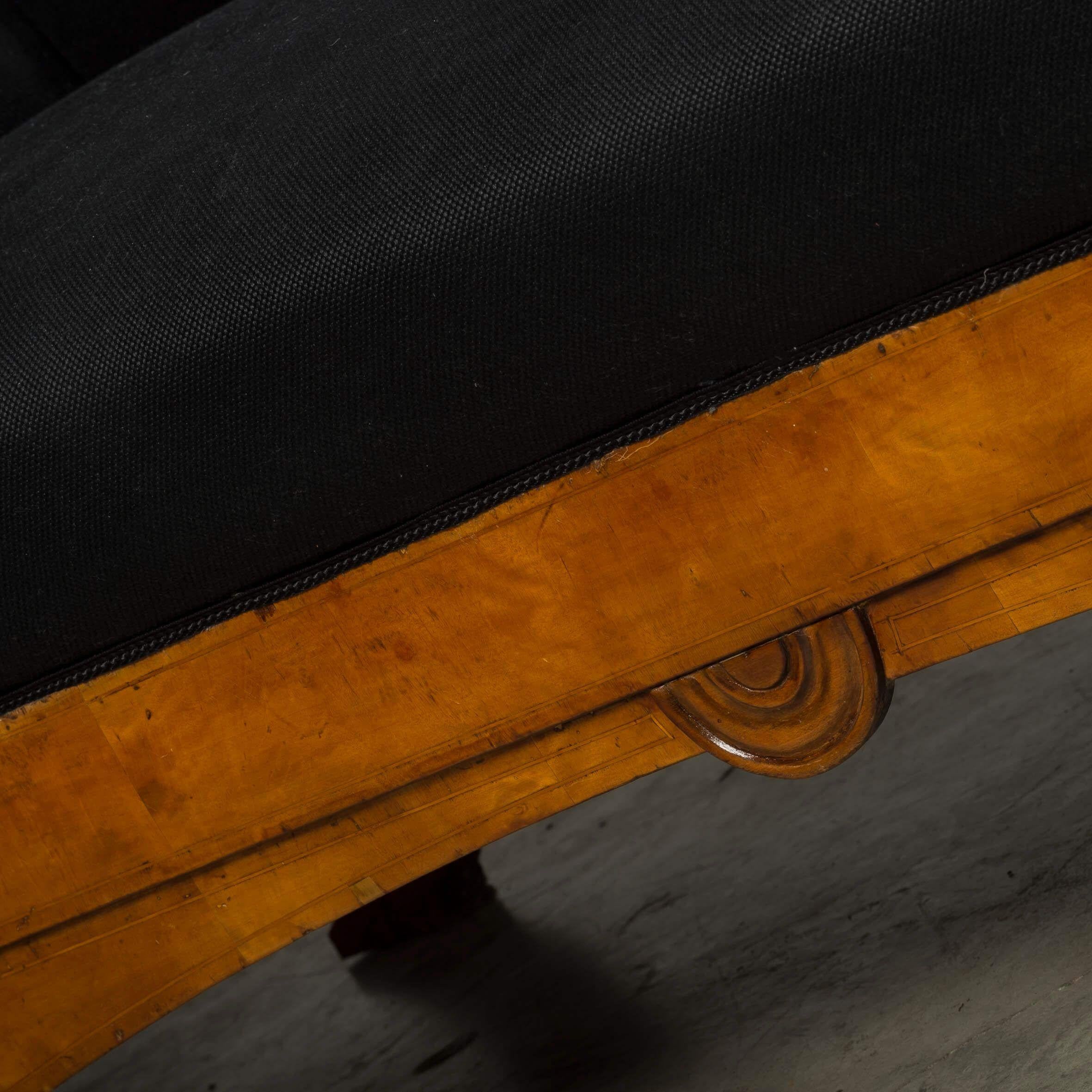 Bouleau Canapé Biedermeier décoratif et architectural en vente