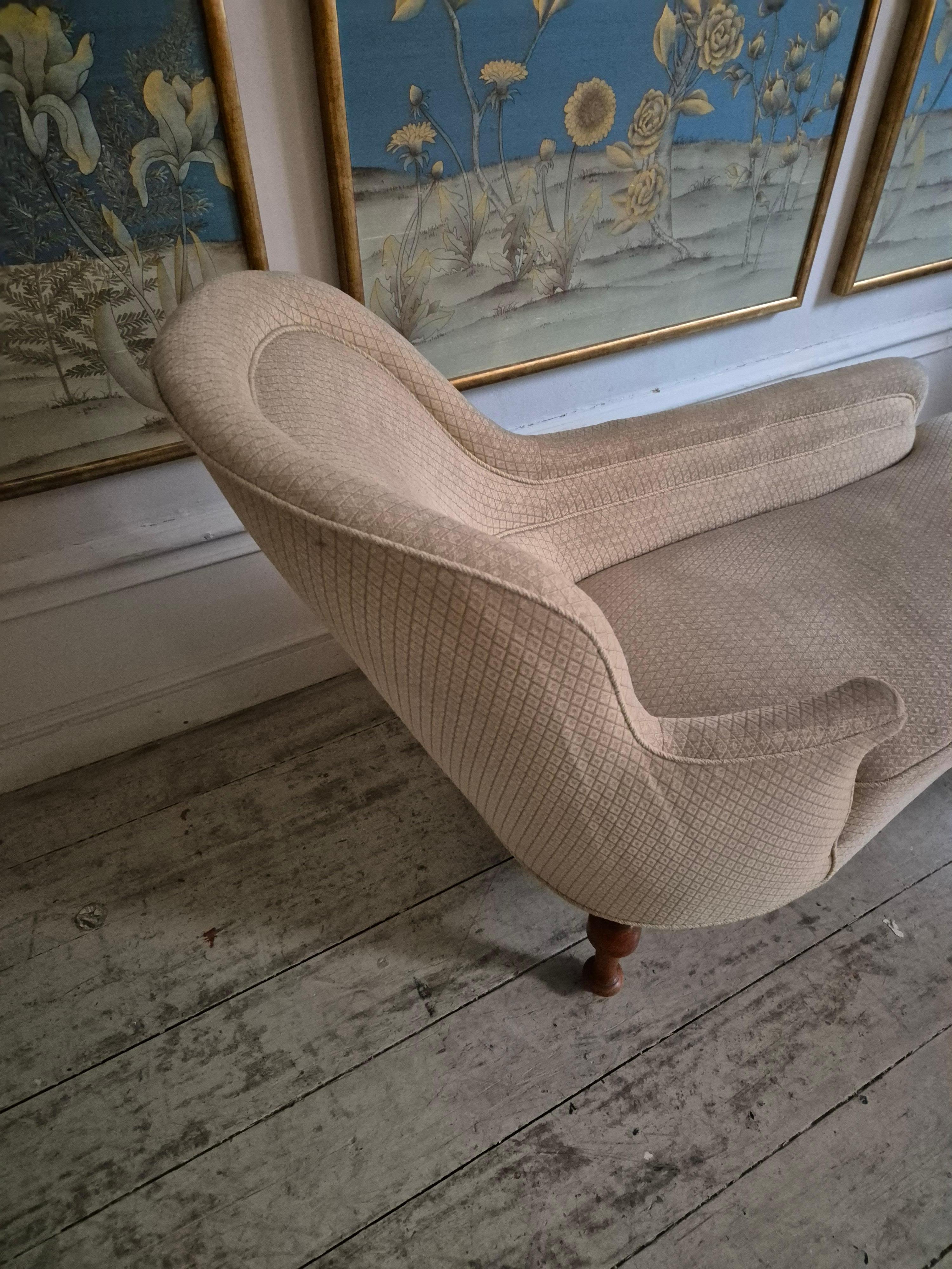 Victorien tardif Chaise longue décorative et confortable, fin du XIXe siècle. en vente