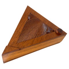 Dekorative und Schmuckkästchen aus Holz mit Holzschachtel  Geometrisches Muster Frankreich 1970