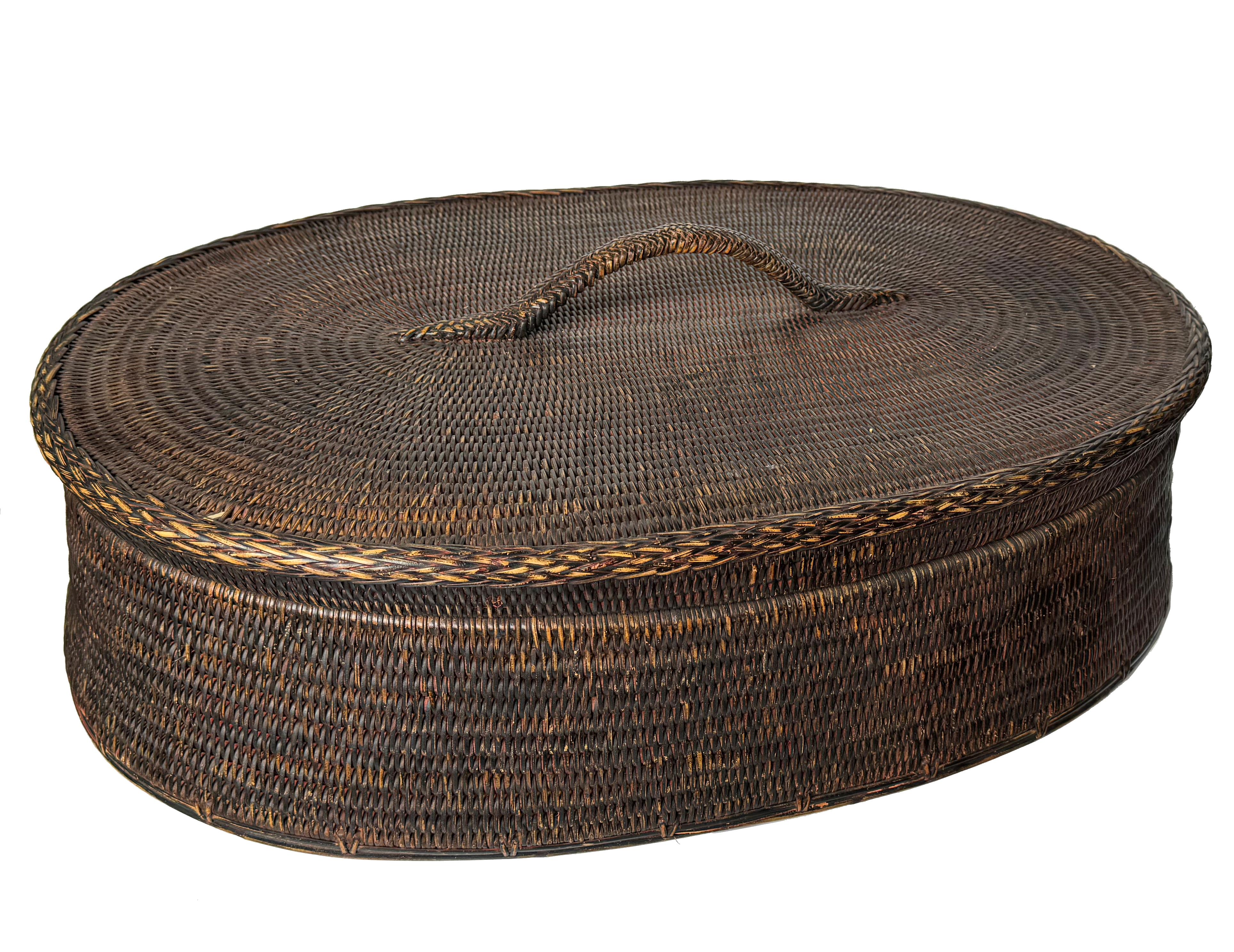 Burmese Decorative and Rustic Big Storage Basket in Rattan and Wood With Lid.   For Sale