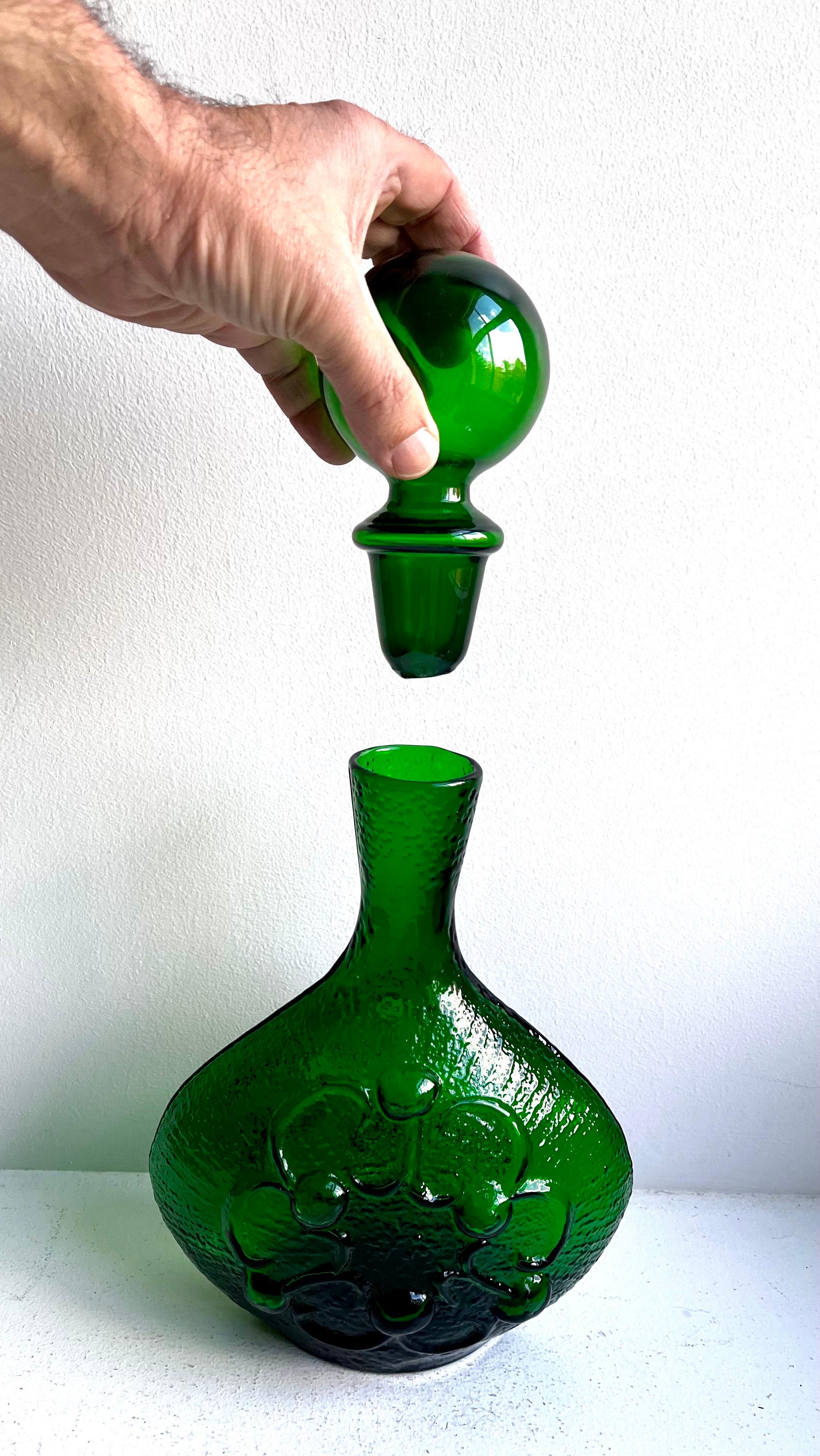 Carafe décorative en verre d'art 