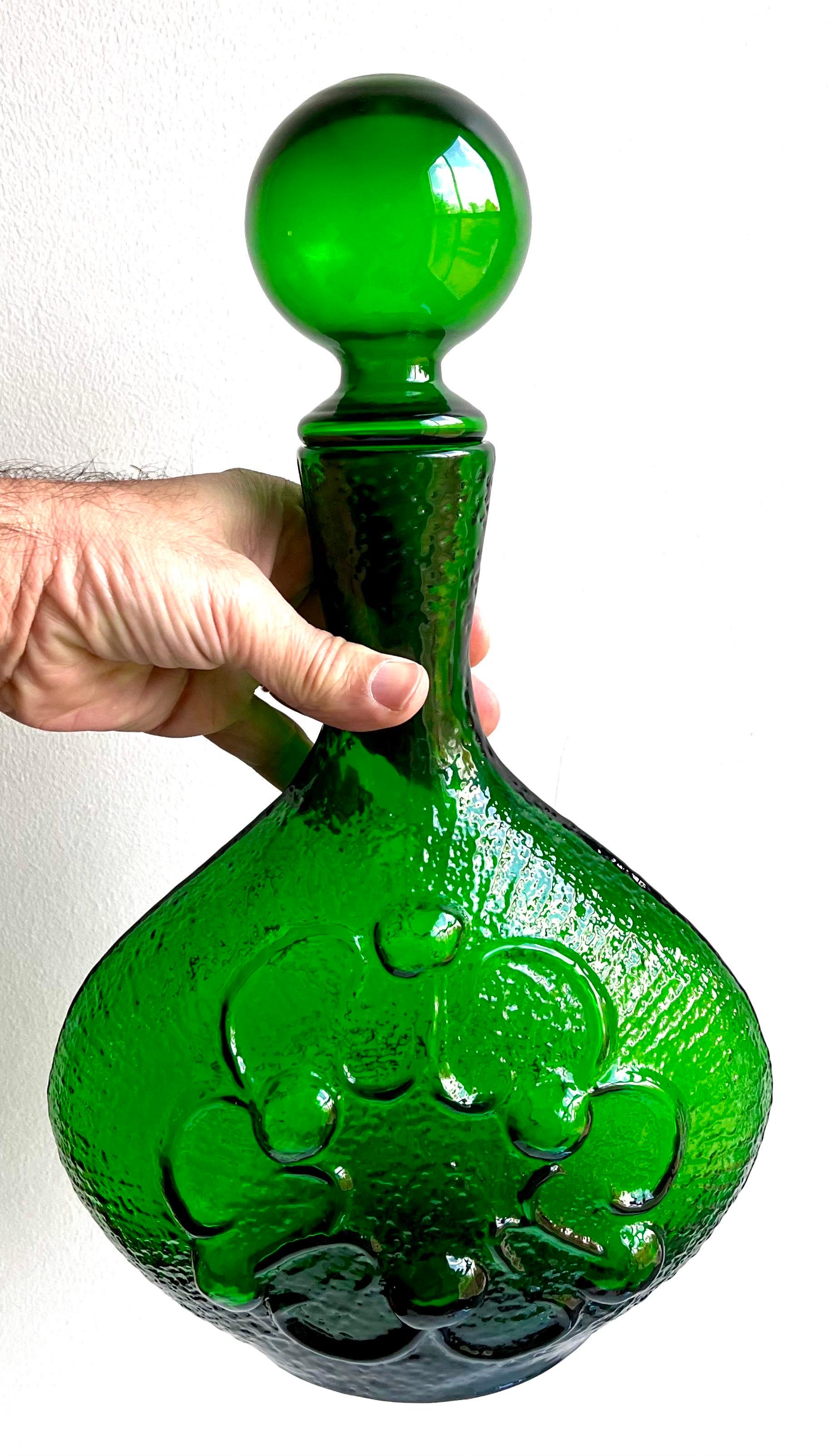 Carafe décorative en verre d'art 