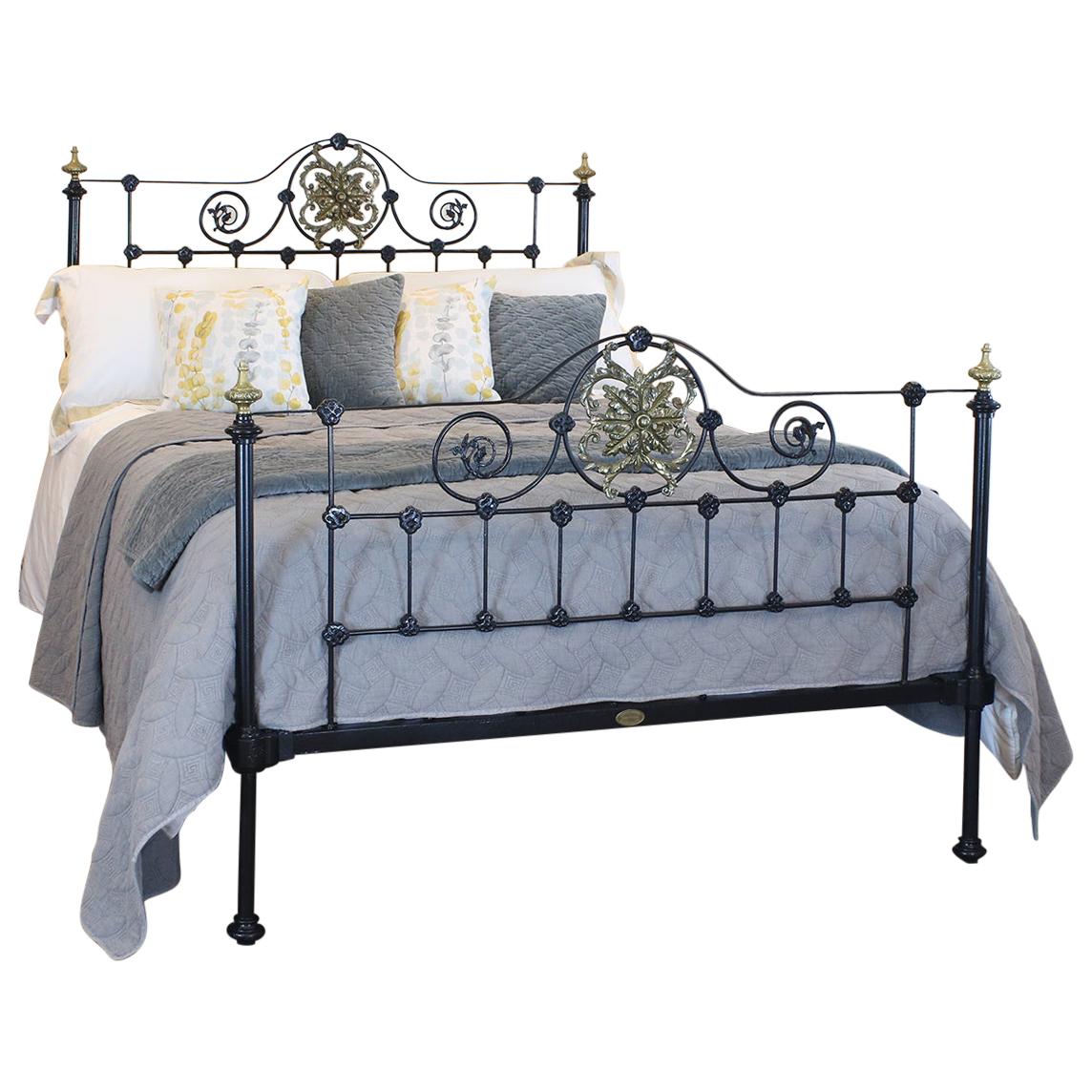 Decorative Antique Bed MK186
