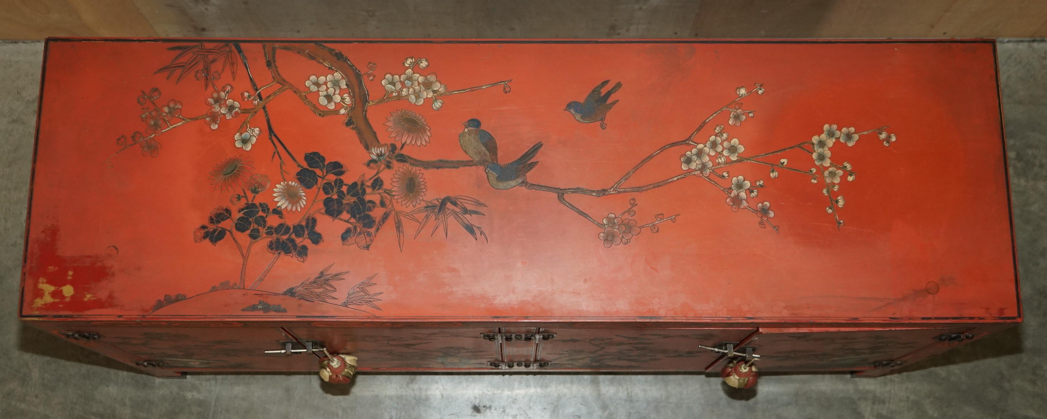 Decorative Antique Chinese Chinoiserie Floral Painted and Lacquered Sideboard For Sale 7