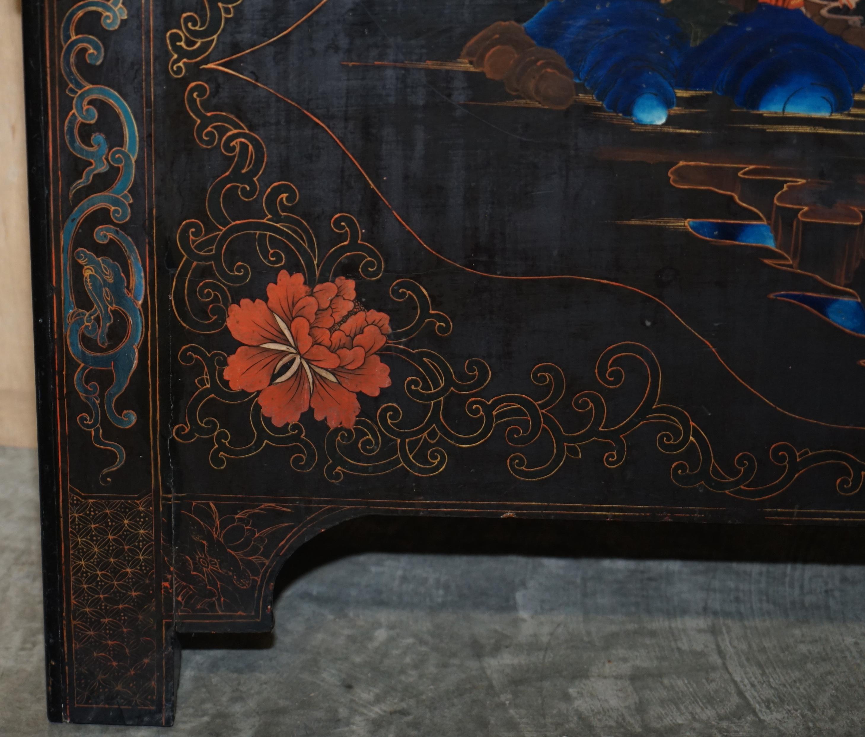 Wood Decorative Antique Chinese Polychrome Painted and Lacquered Console Sideboard