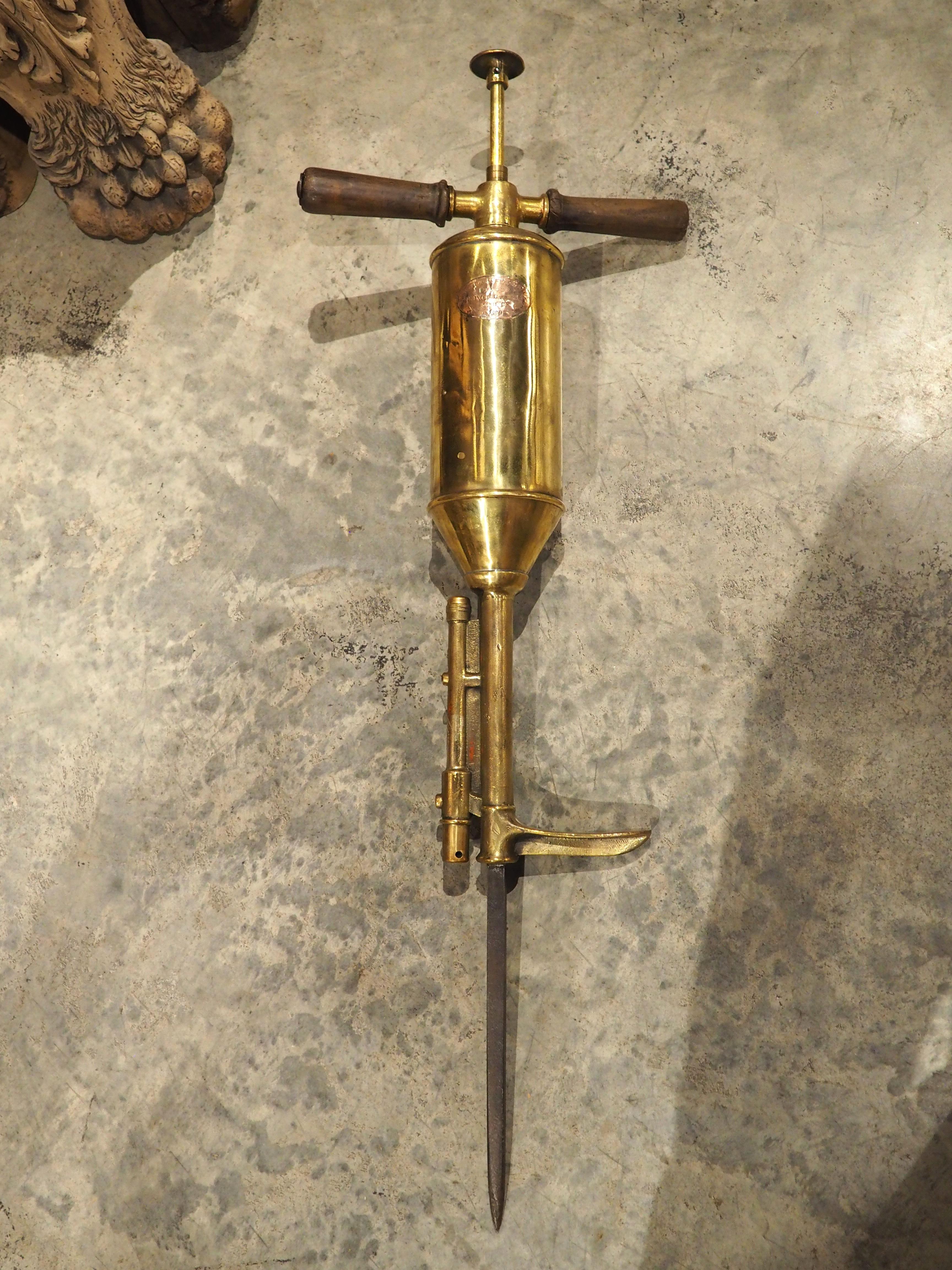 Injecteur de vigne décoratif Antique French by Vermorel, Circa 1880 en vente 4