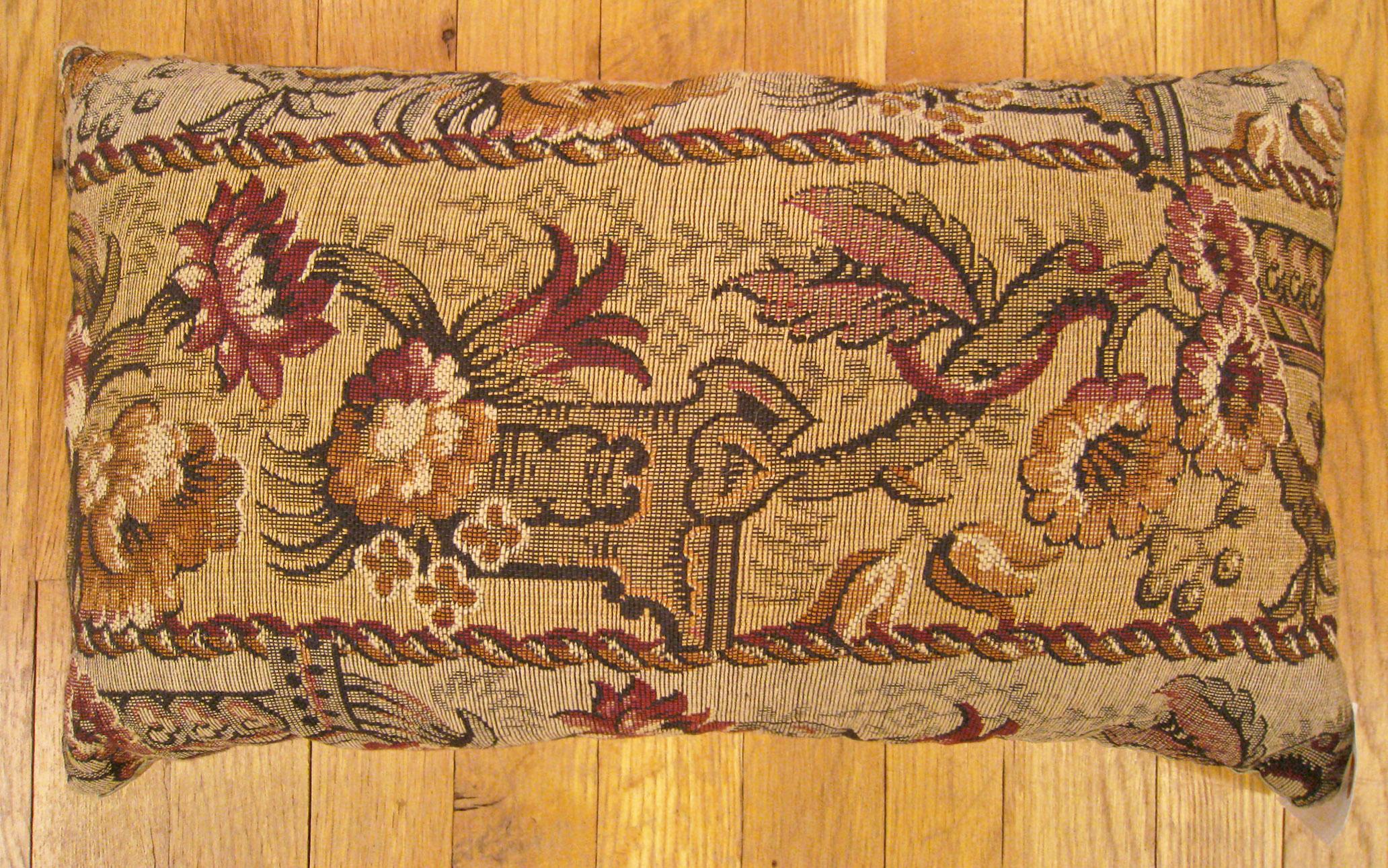 Oreiller en tapisserie Jacquard antique ; taille 1'0