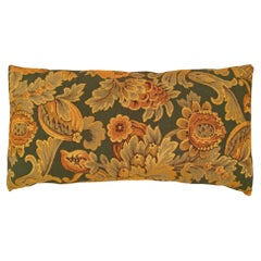 Coussin décoratif ancien en tapisserie jacquard avec éléments floraux