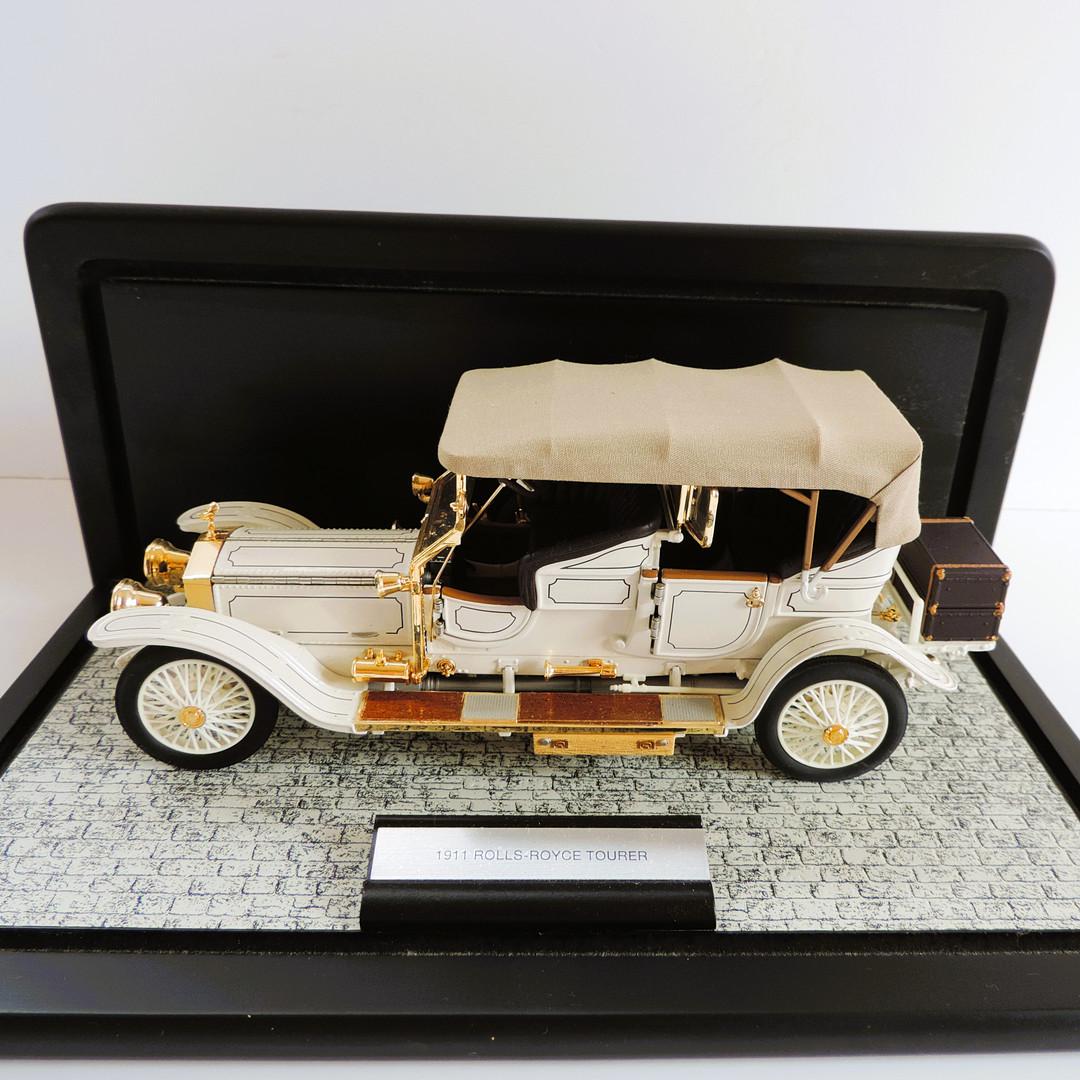 Dekorative Antike MODELLWAGEN, Seltene Rolls Royce Creme Auto Franklin Mint 1911 UK (Metallarbeit) im Angebot