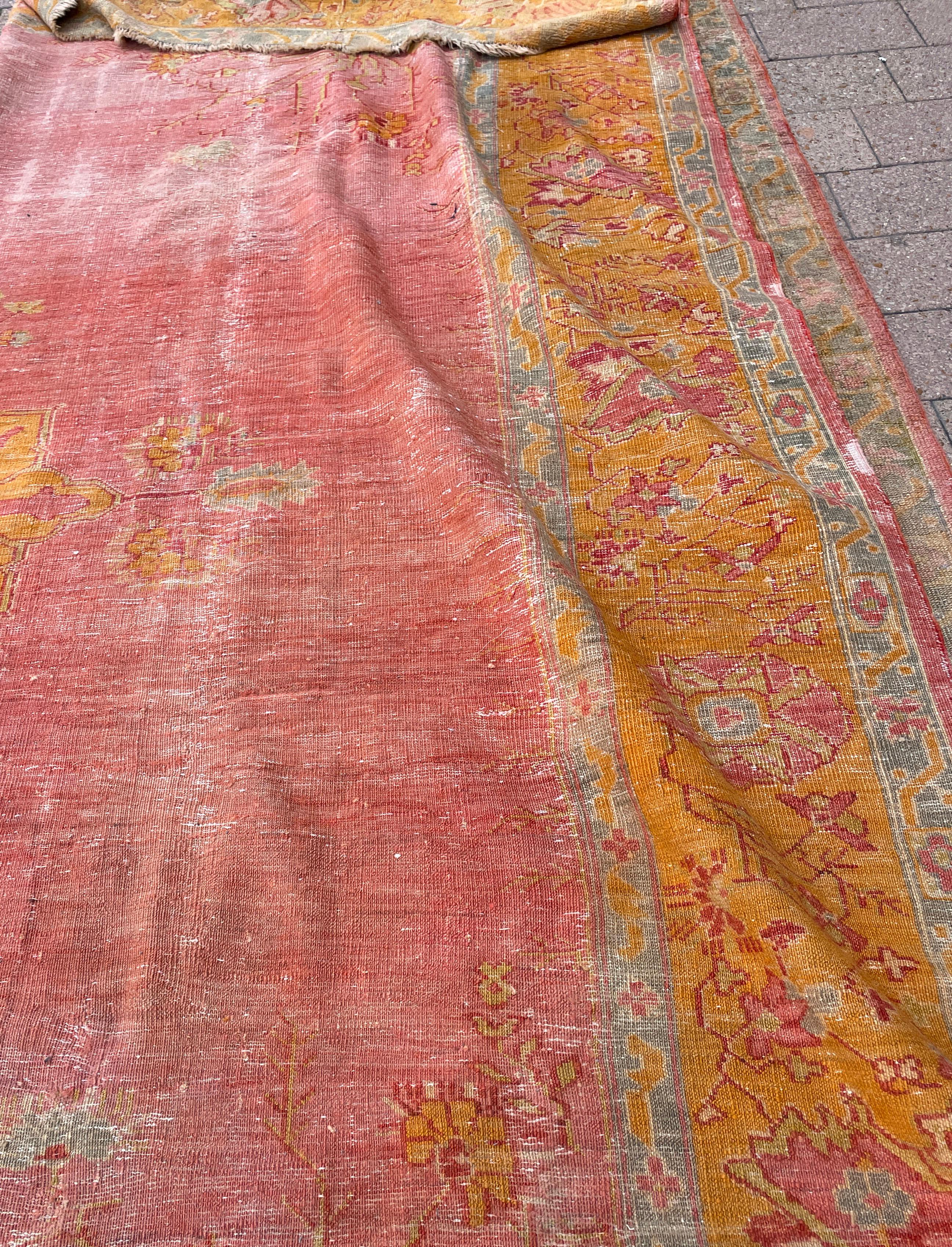 Antique Oushak Carpet, Most decorative In Good Condition For Sale In Evanston, IL
