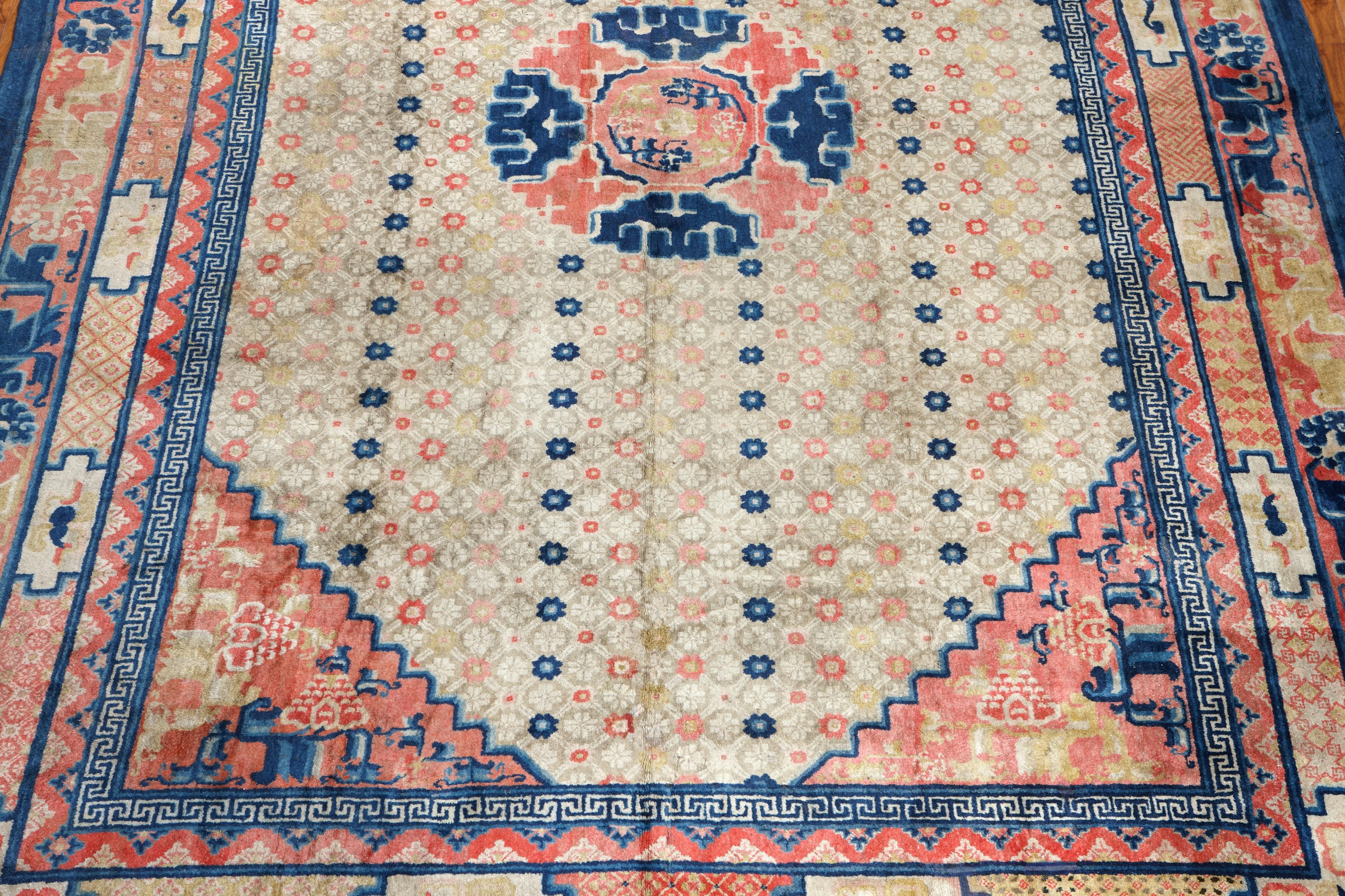 20ième siècle Tapis décoratif ancien de Pékin en vente
