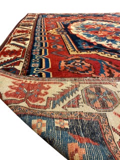 Decorative Antique Persian Bakhtiari 5' 8" x 8' 11"