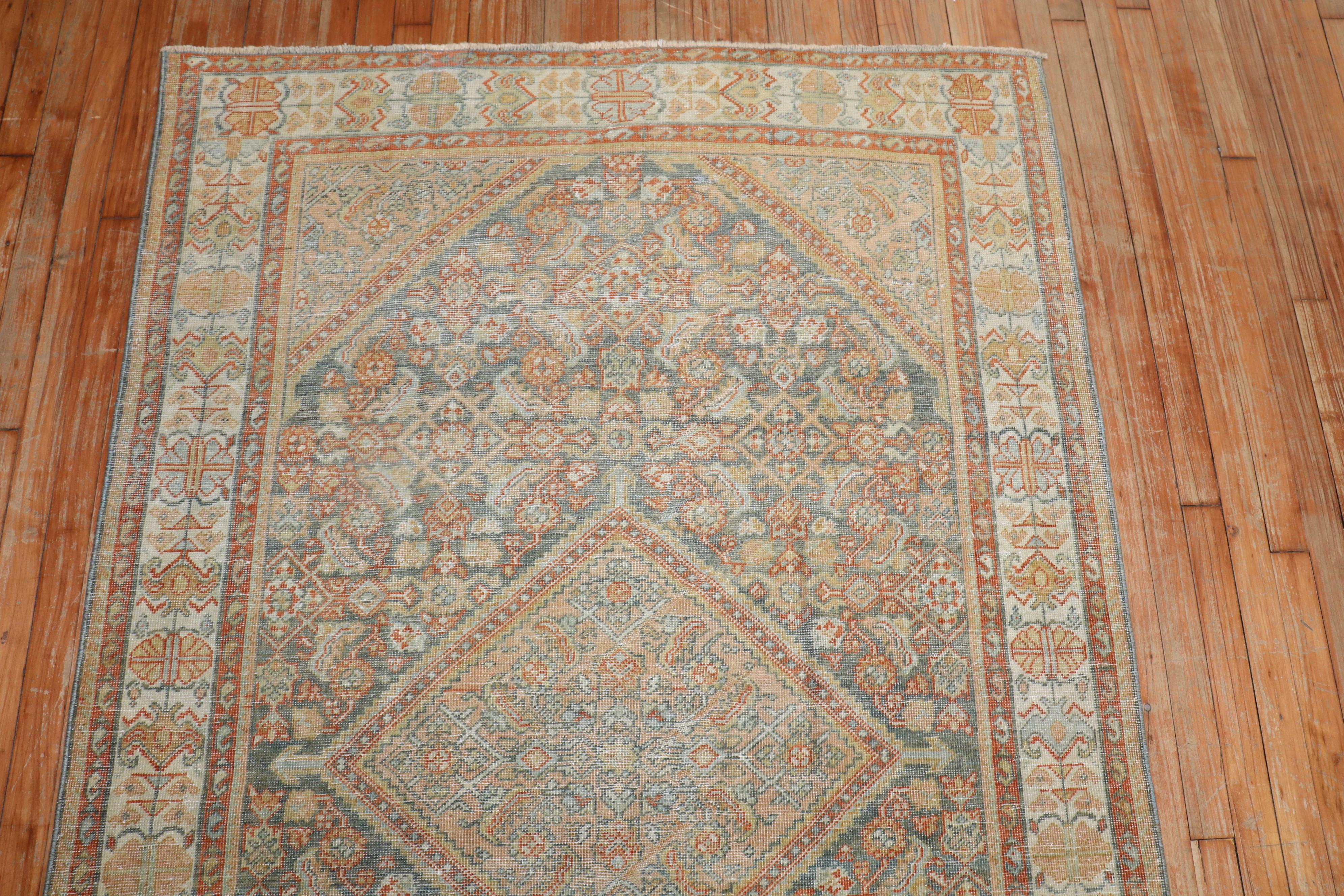 Dekorativer antiker persischer Mahal-Teppich (20. Jahrhundert) im Angebot