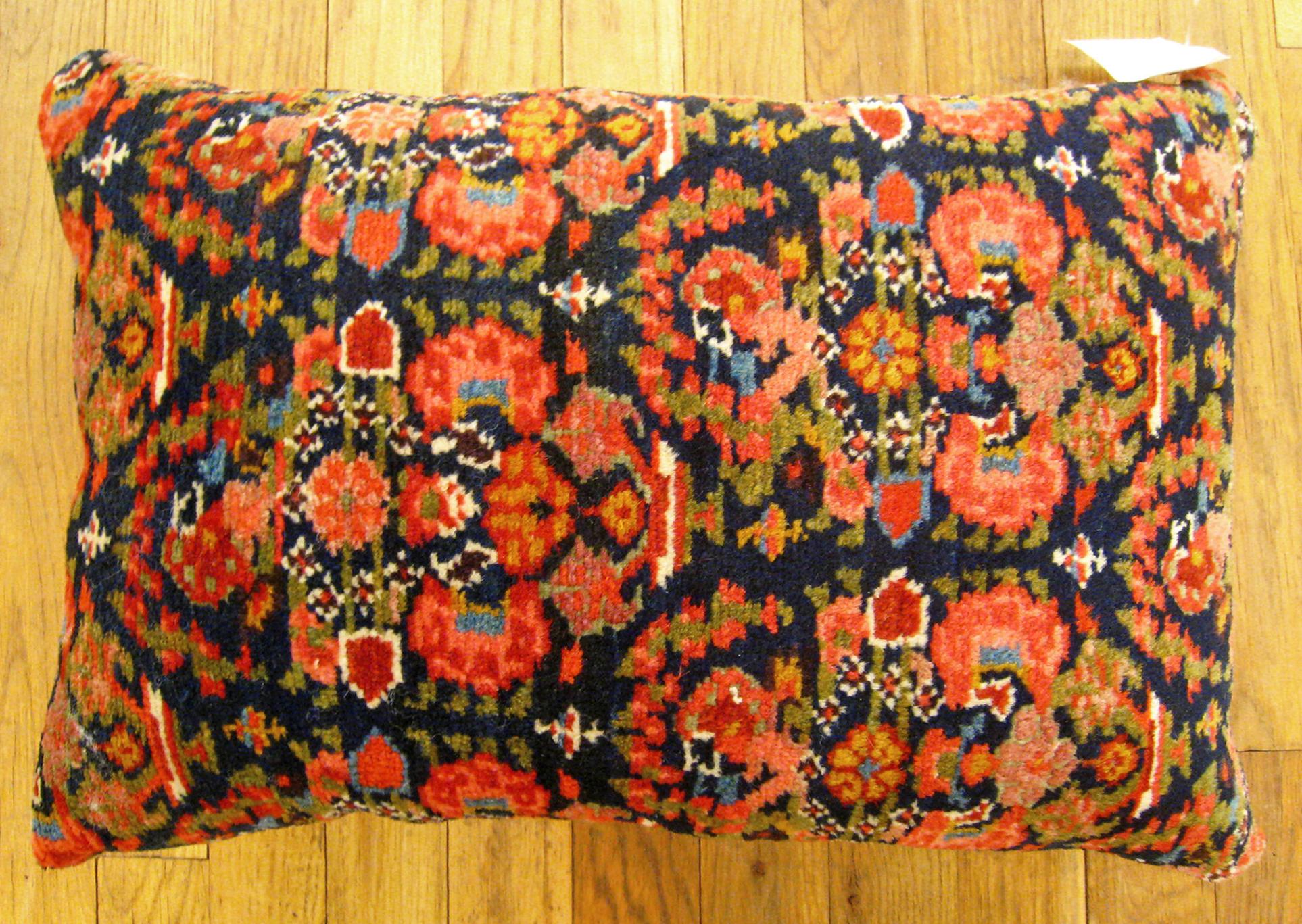 Oreiller en forme de tapis persan antique Malayer ; taille 20