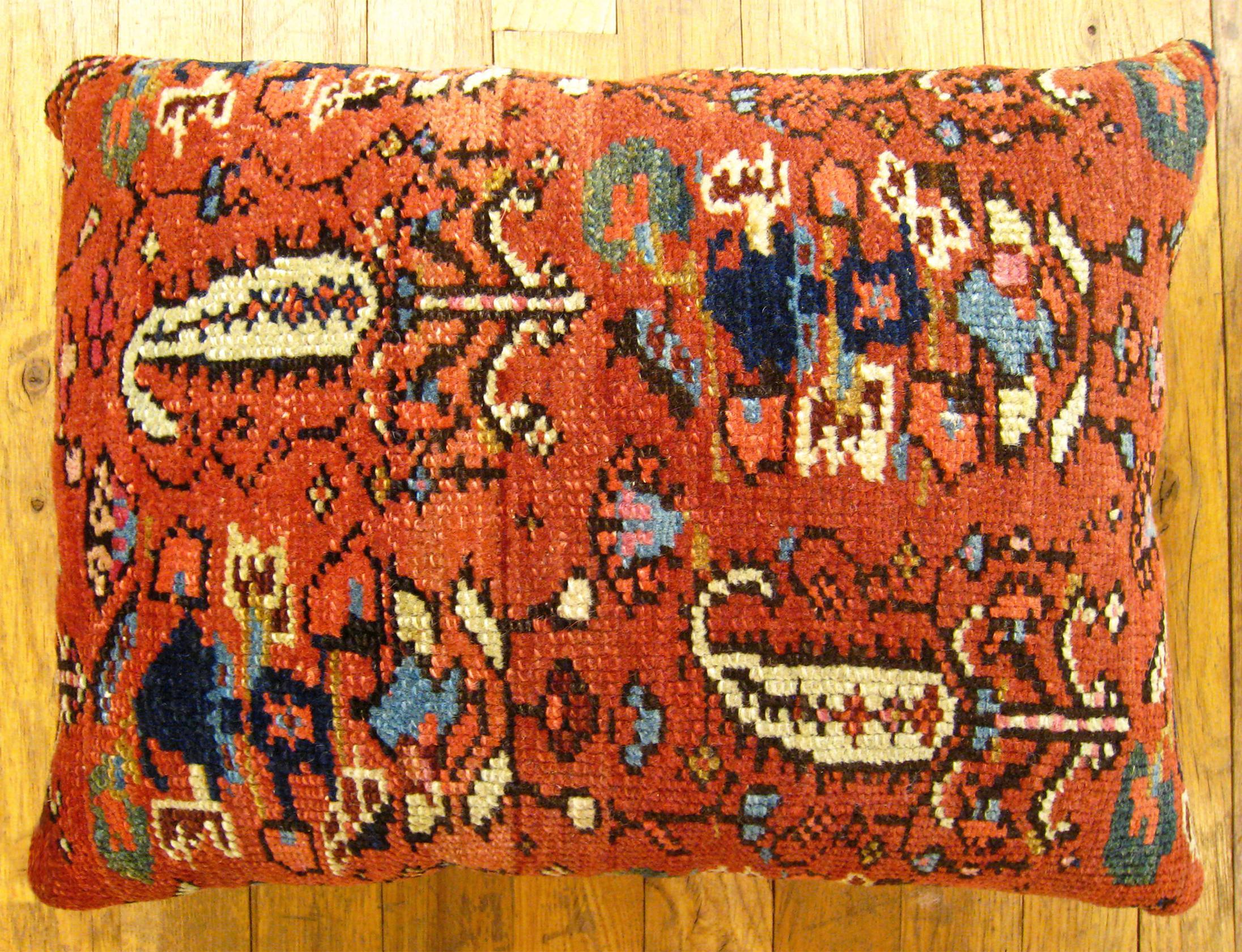 Oreiller en forme de tapis persan antique Malayer ; taille 18