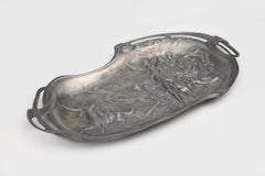 Decorative Art Nouveau dish in tin, France ca. 1910