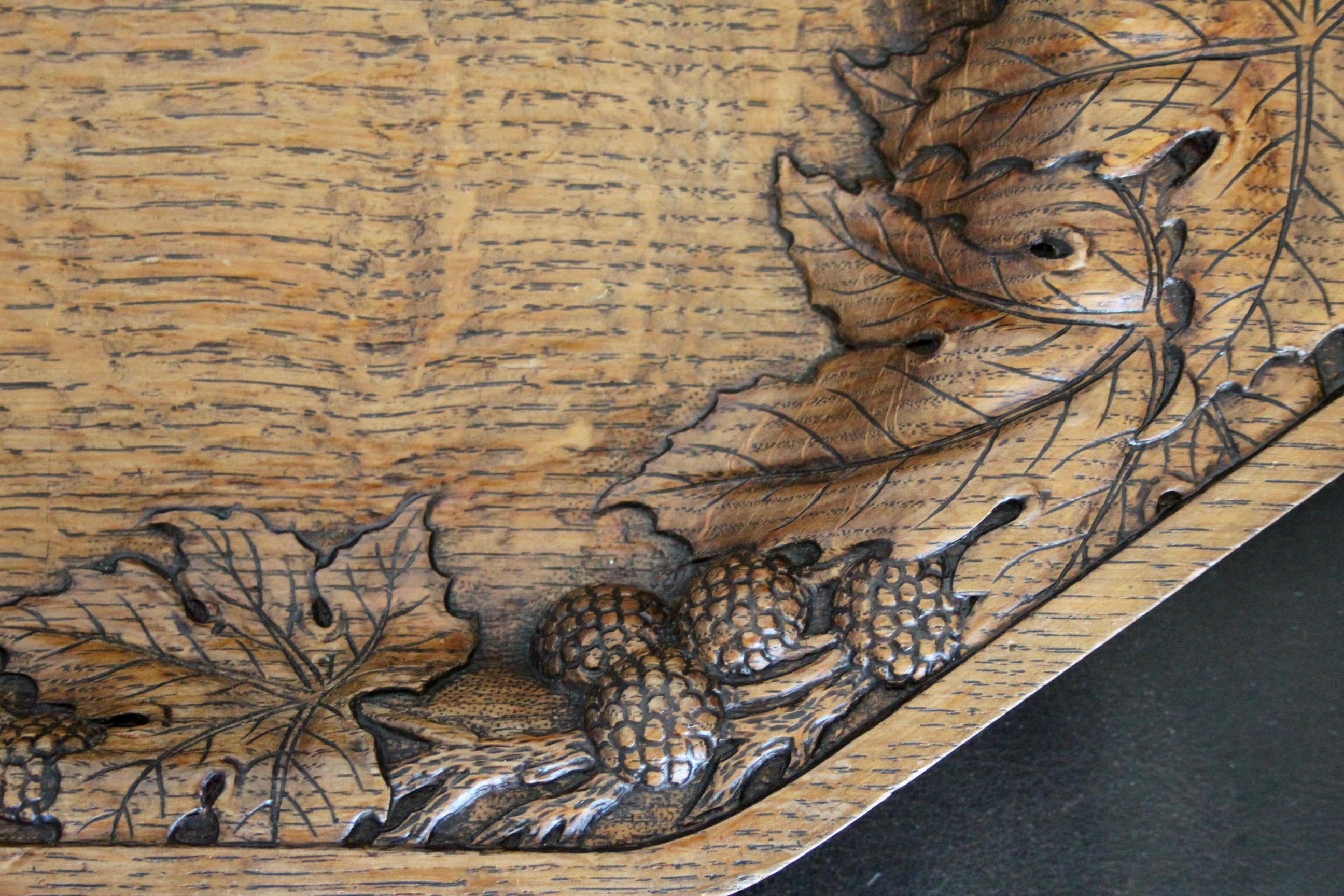 Decorative art nouveau vide poche For Sale 1