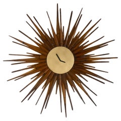 Horloge décorative en bambou Sunburst XL de style moderne du milieu du siècle dernier